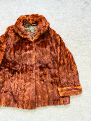 Fur coat(S/M)