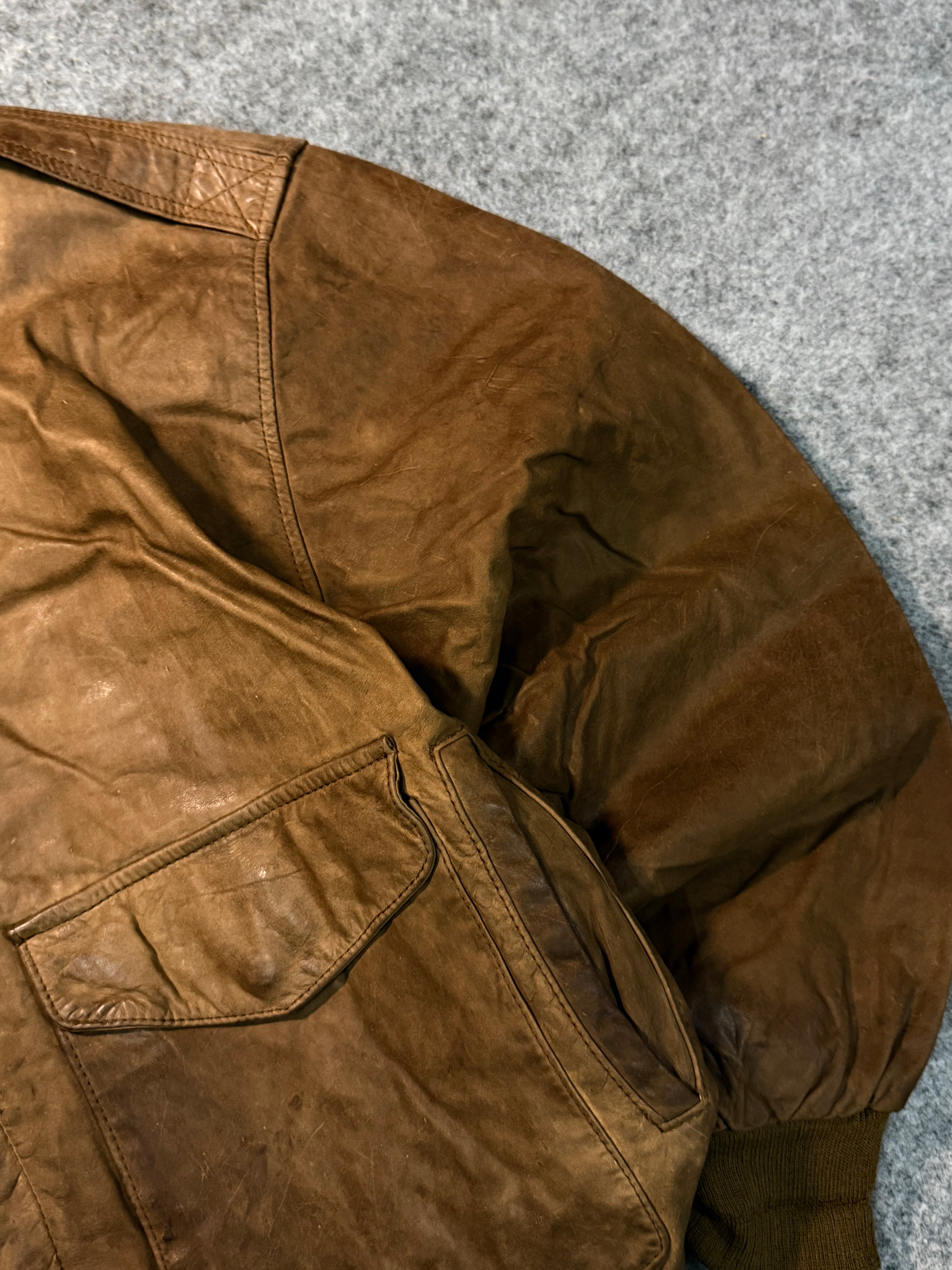 Bomber leather jacket(M/L)