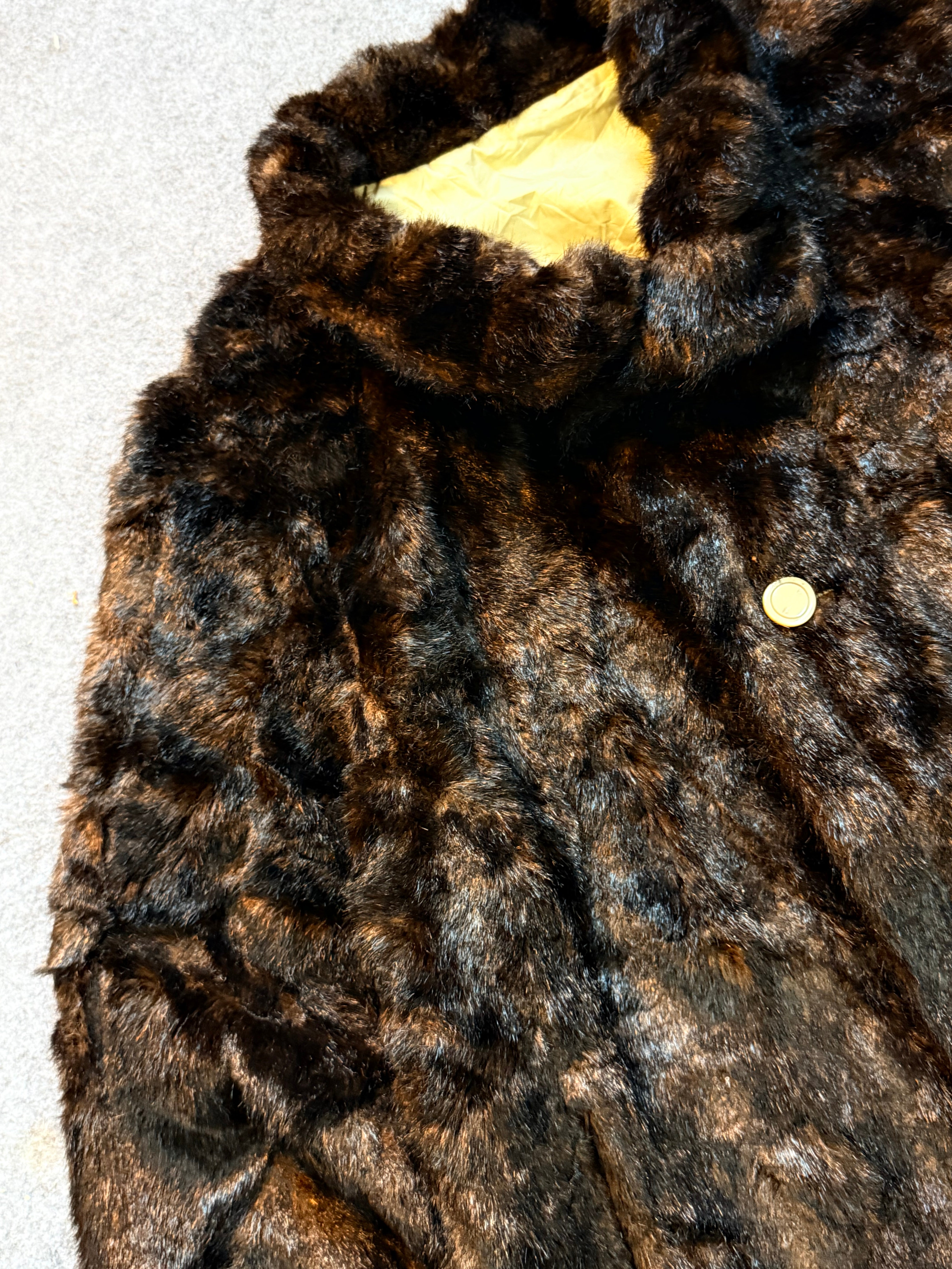 Fur Coat(M/L)
