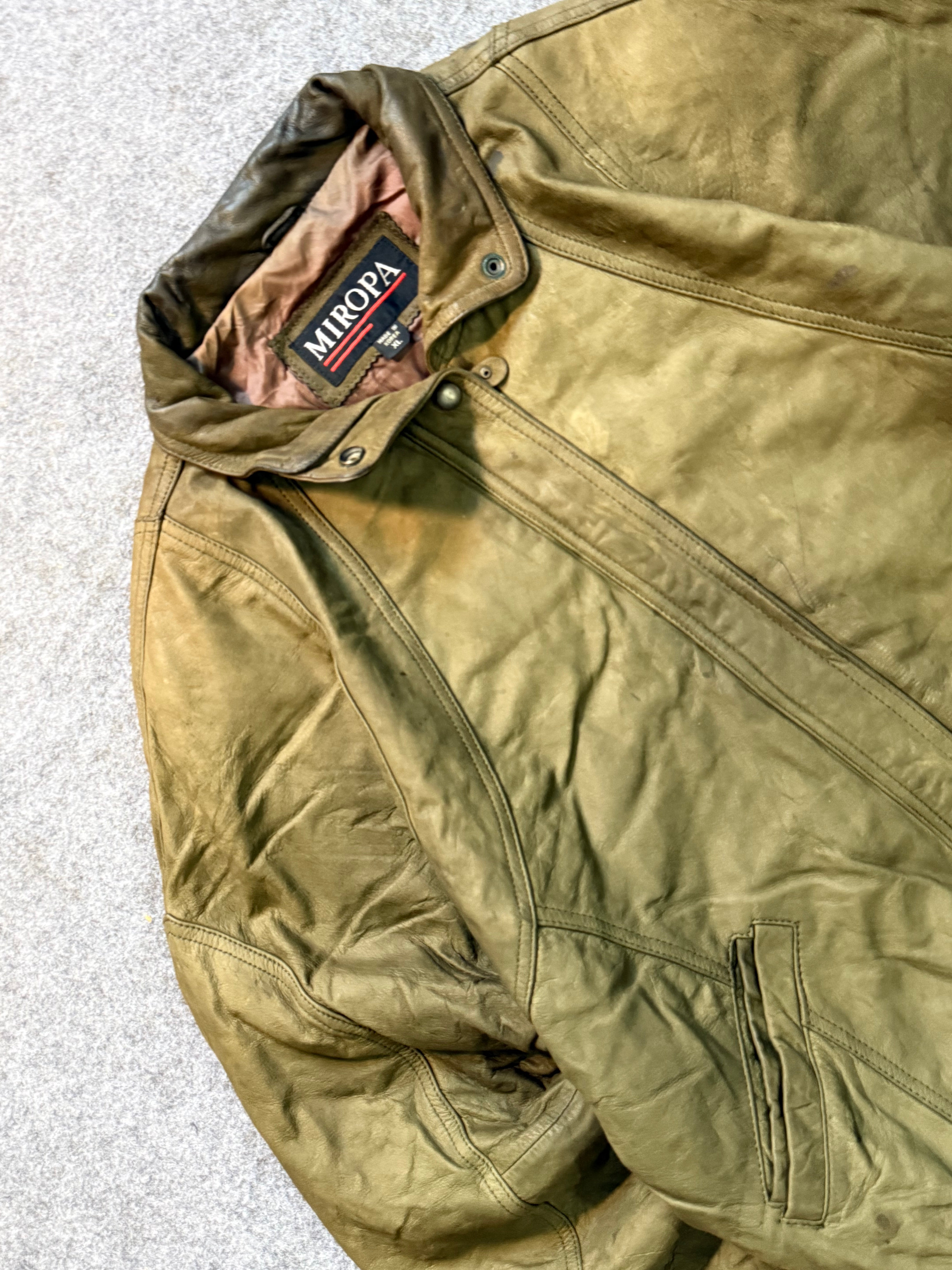 Bomber leather jacket(M/L)