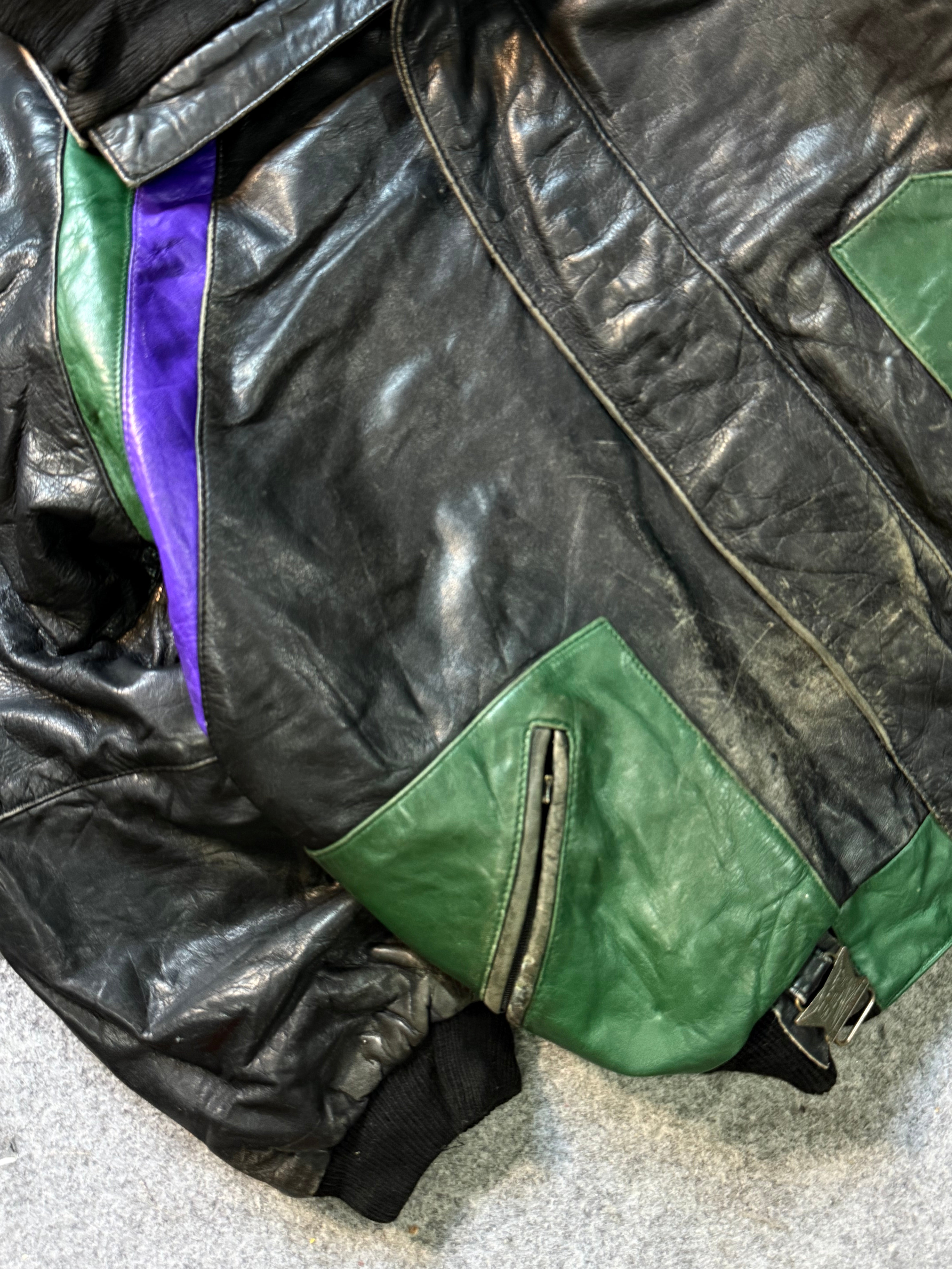 Bomber leather jacket(M/L)