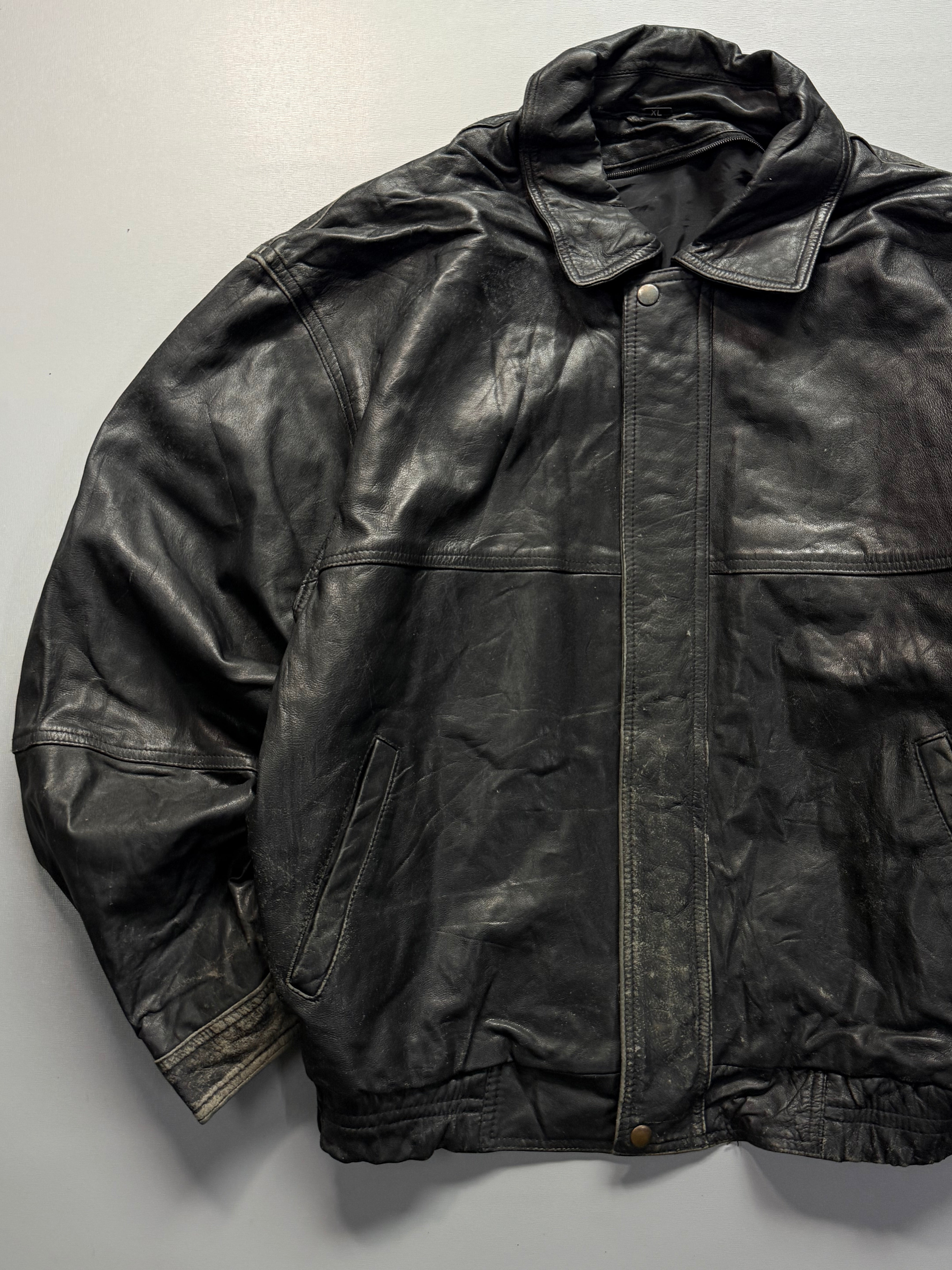 Bomber leather jacket(L/XL)
