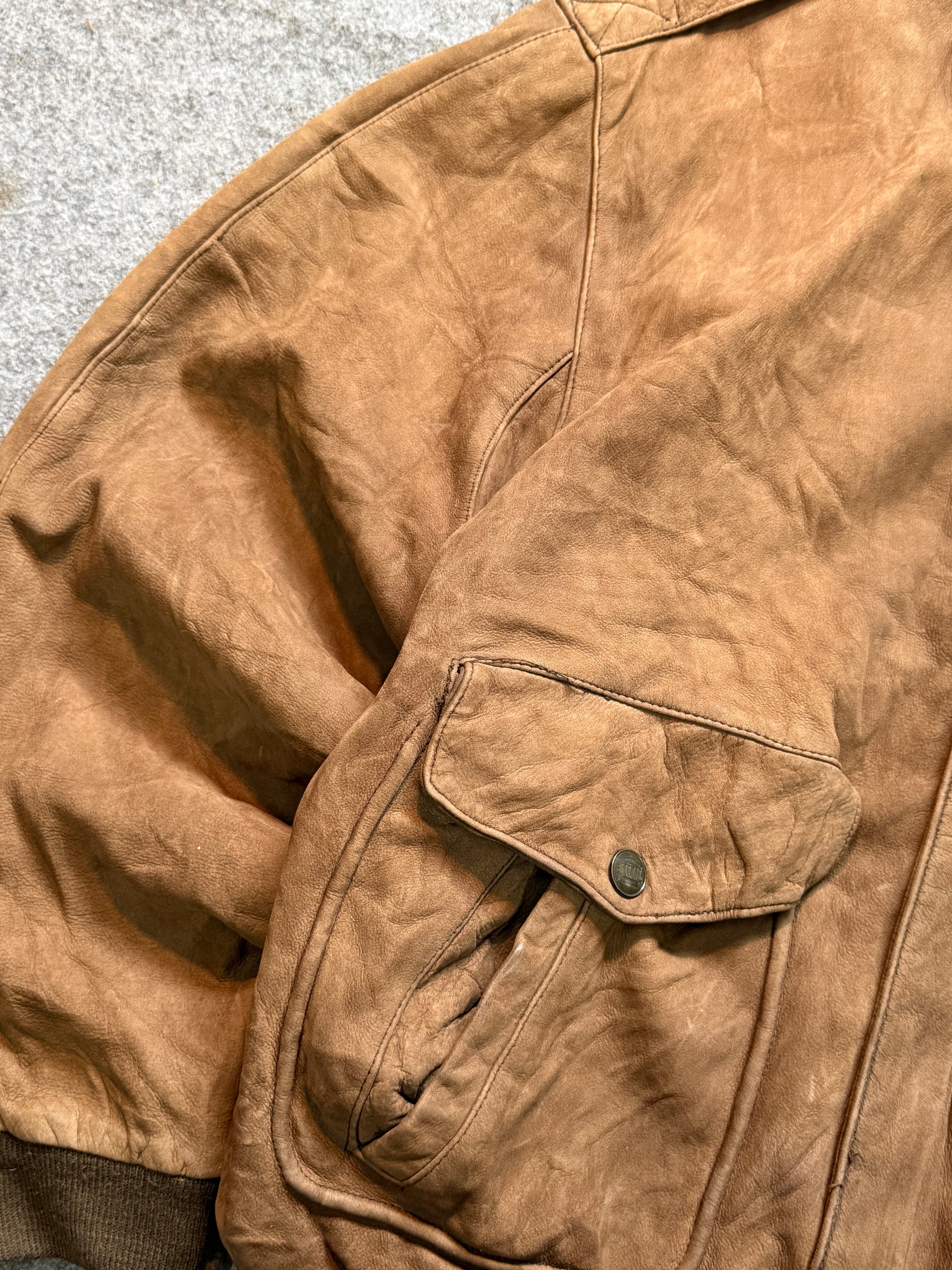 Bomber leather jacket(L/XL)