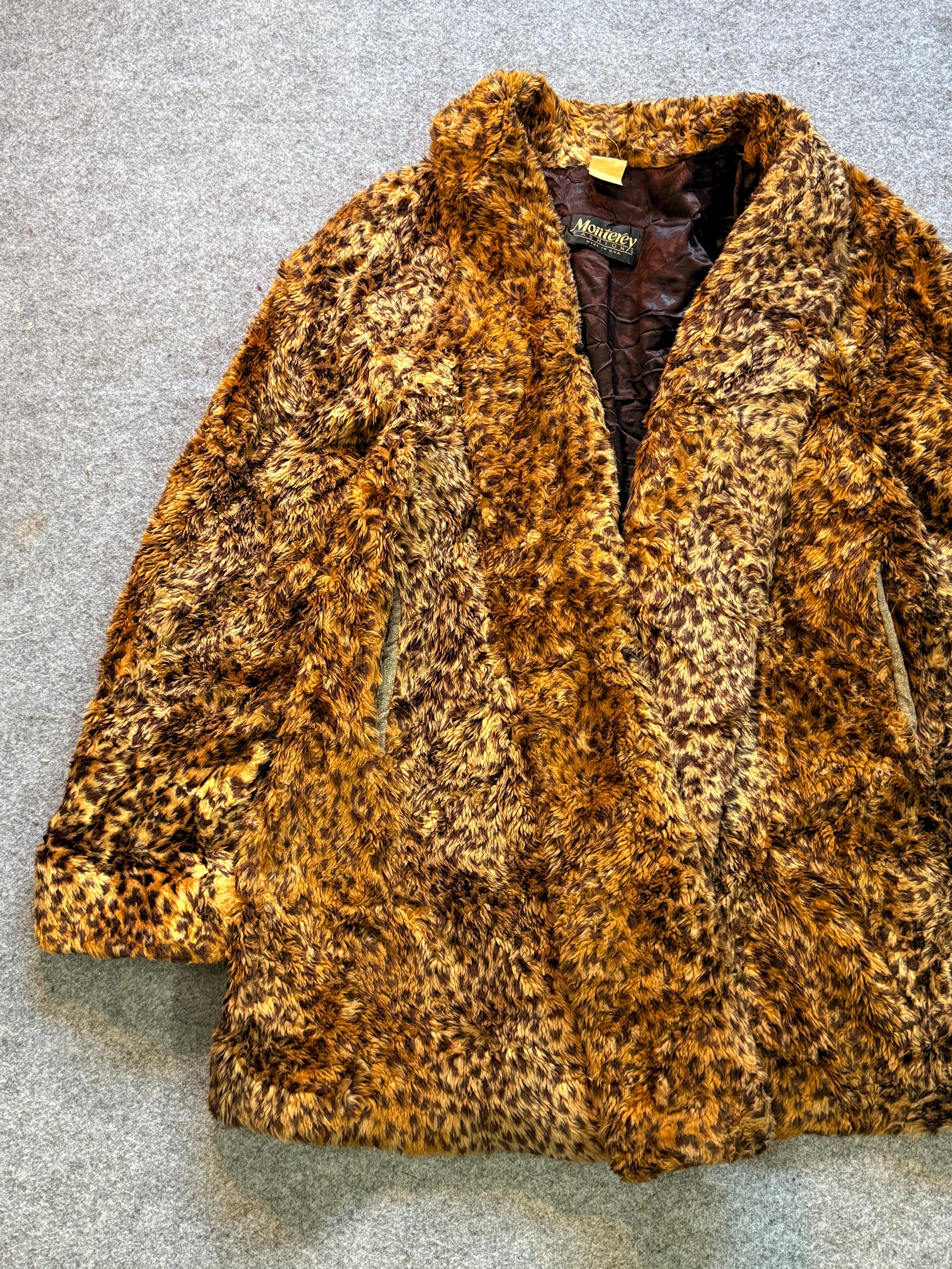 Animal print fur coat(XL+)