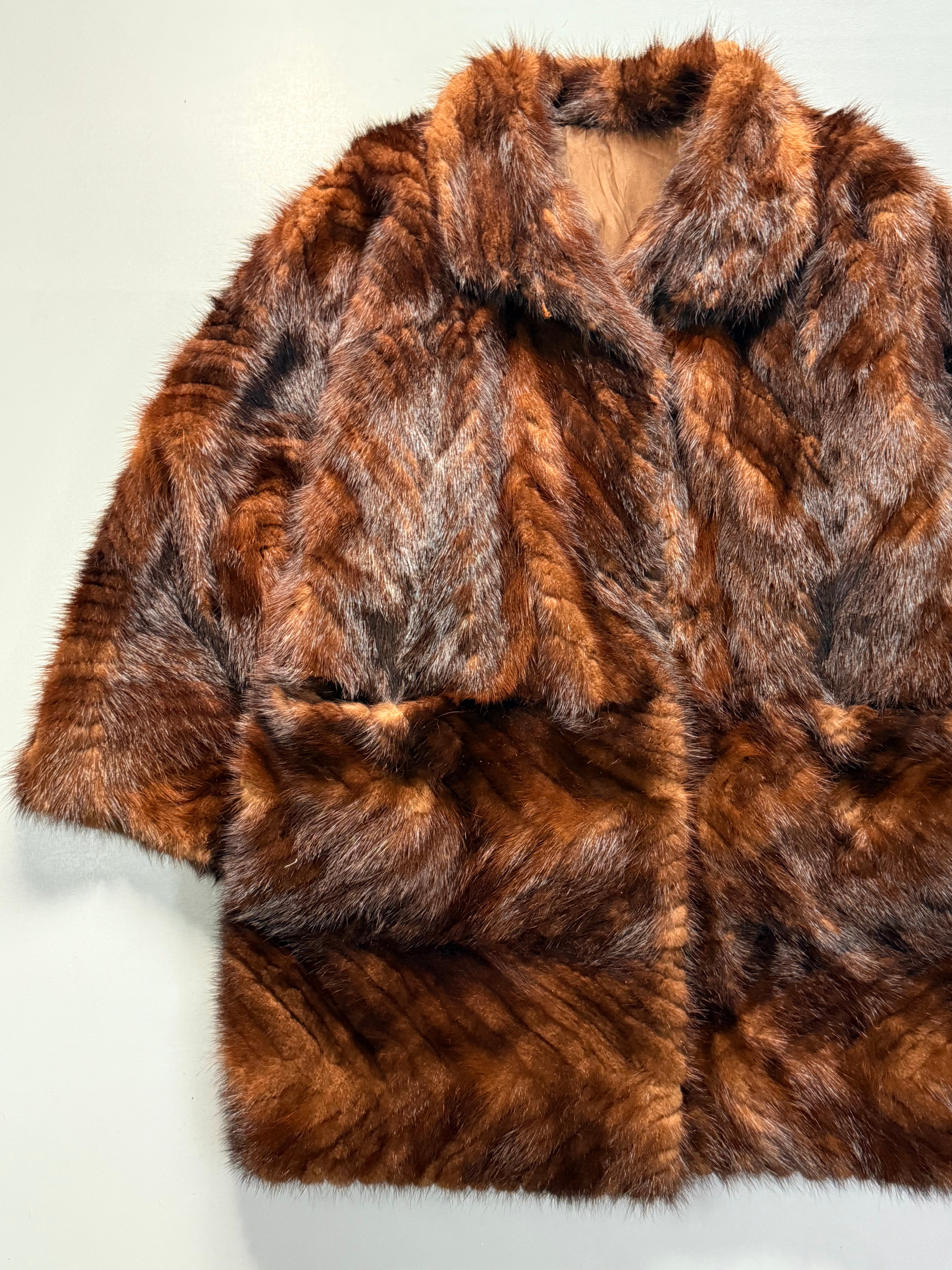 Fur coat (L/XL)