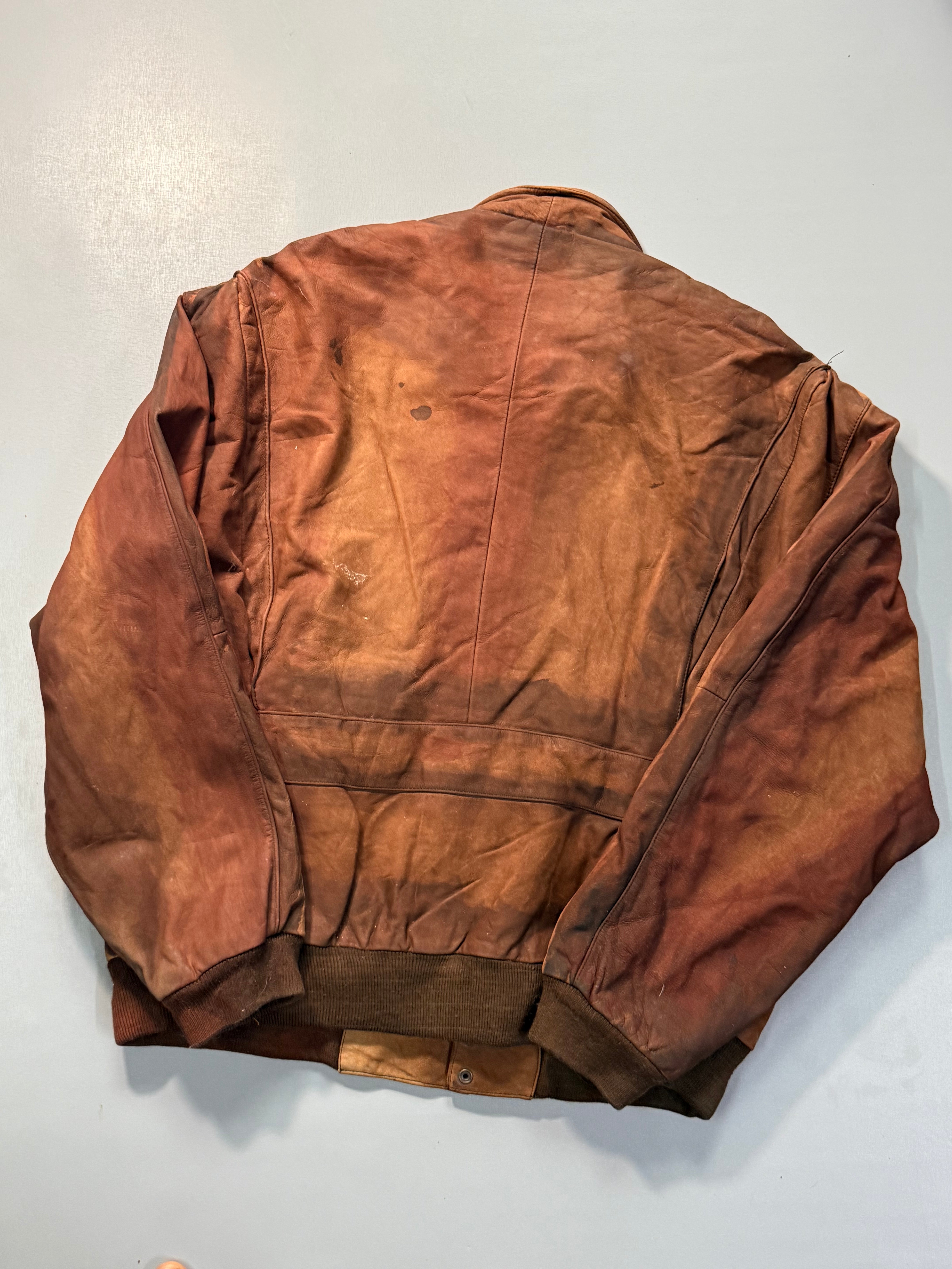 Bomber leather jacket(L/XL)