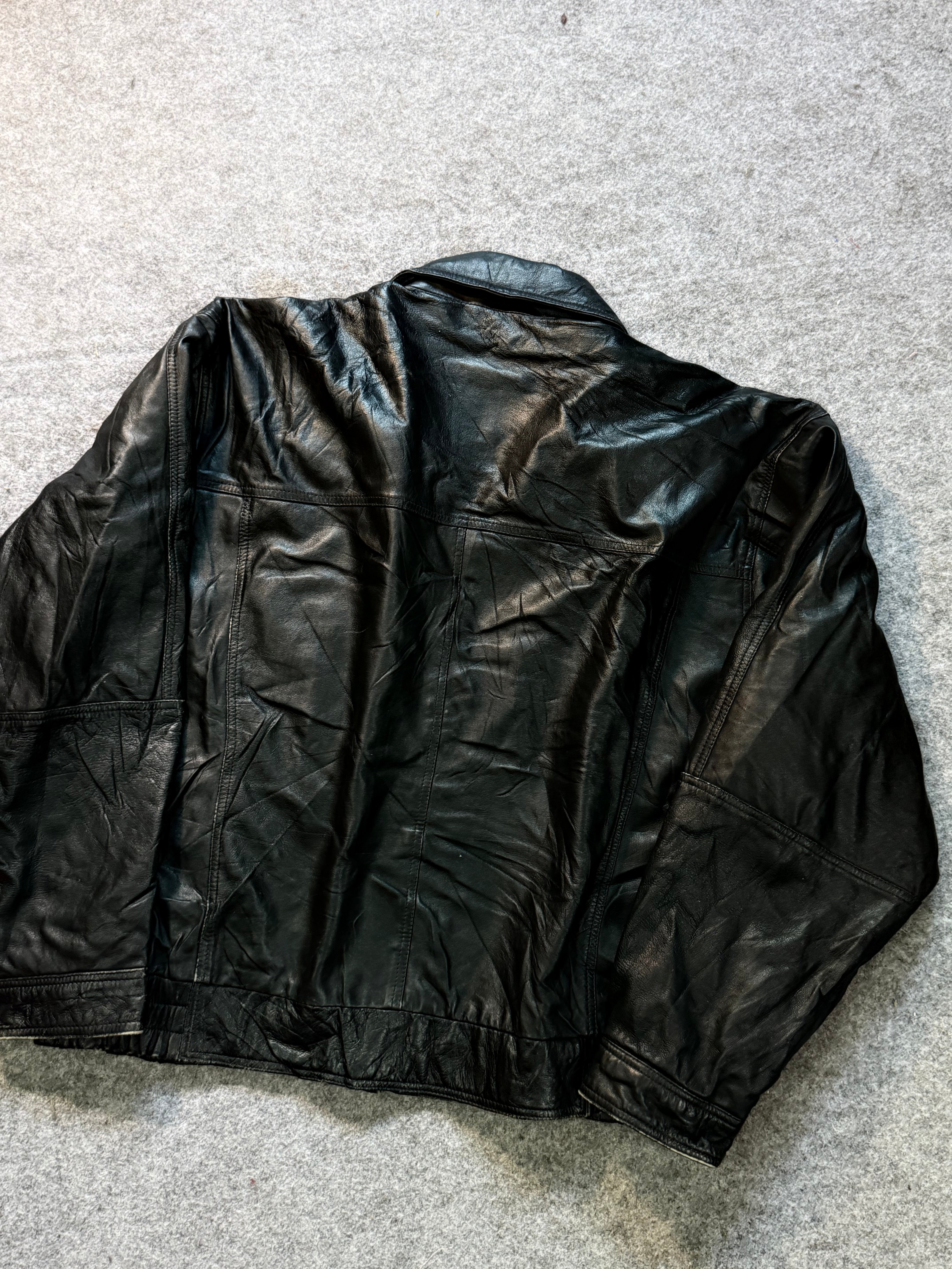 Bomber leather jacket(M/L)