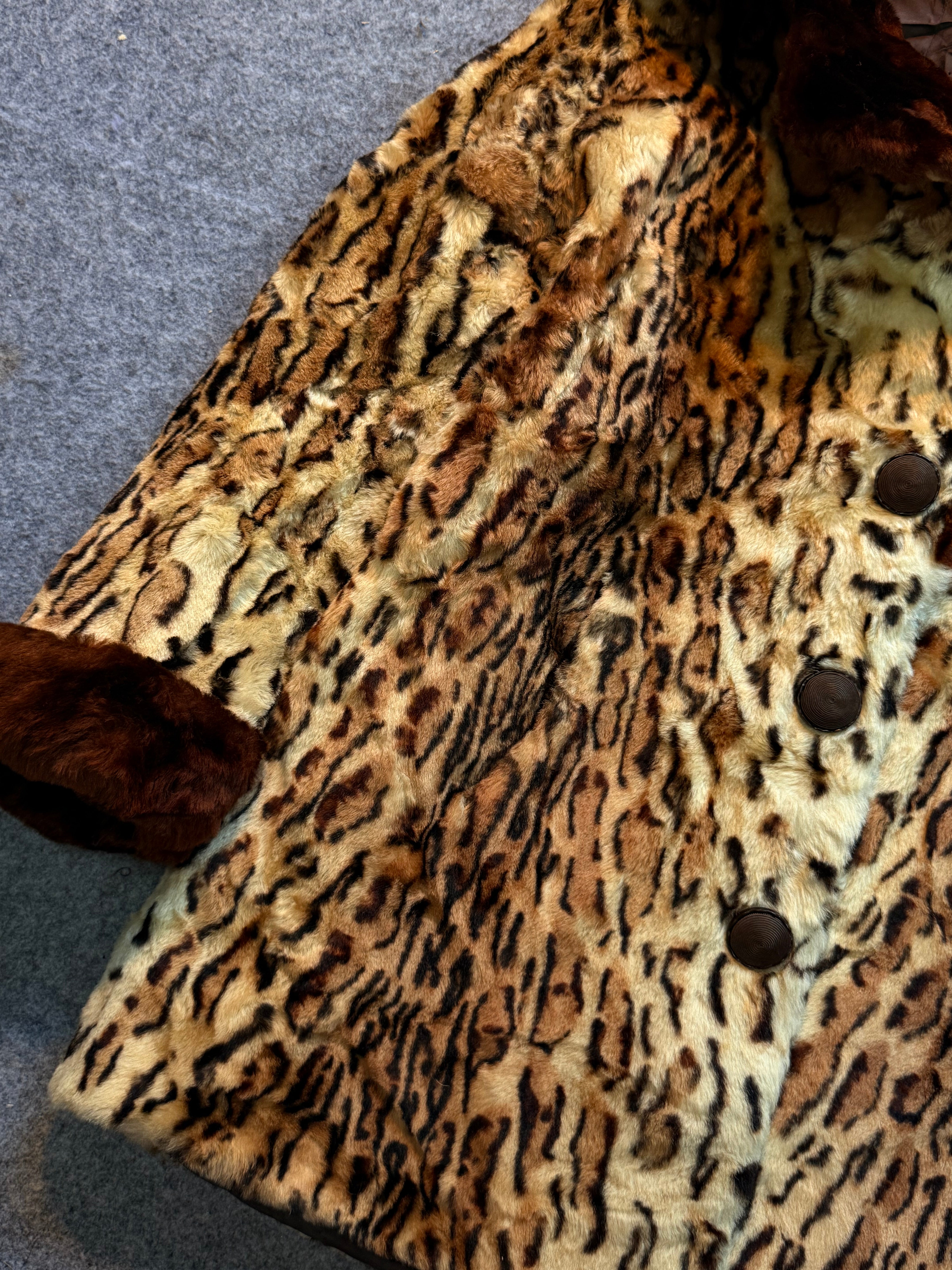 Animal print fur coat(XS/S/M)