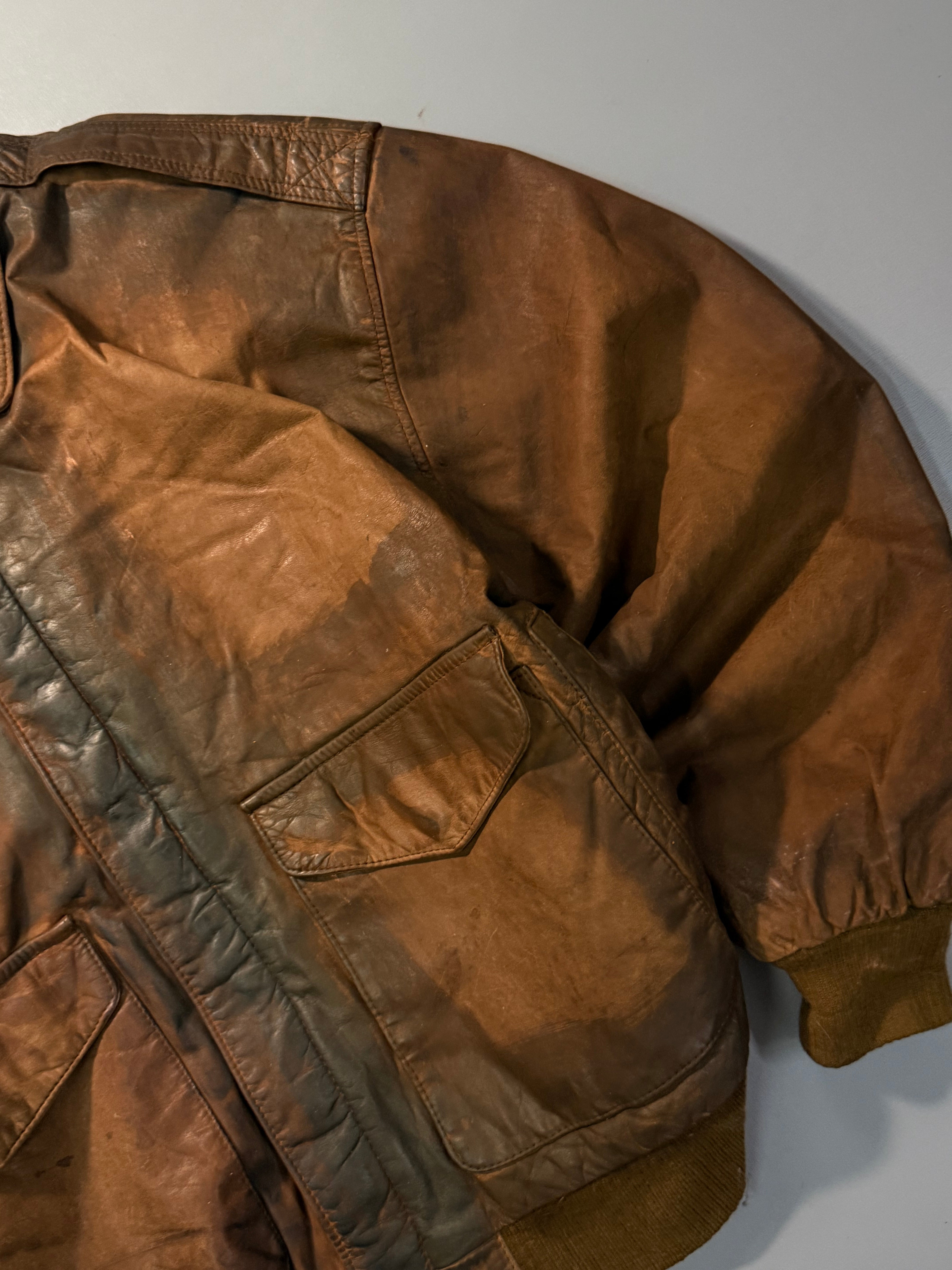 Bomber leather jacket(M/L)
