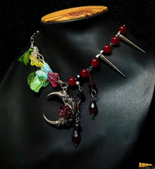 Moons and roses necklace (exclusive)