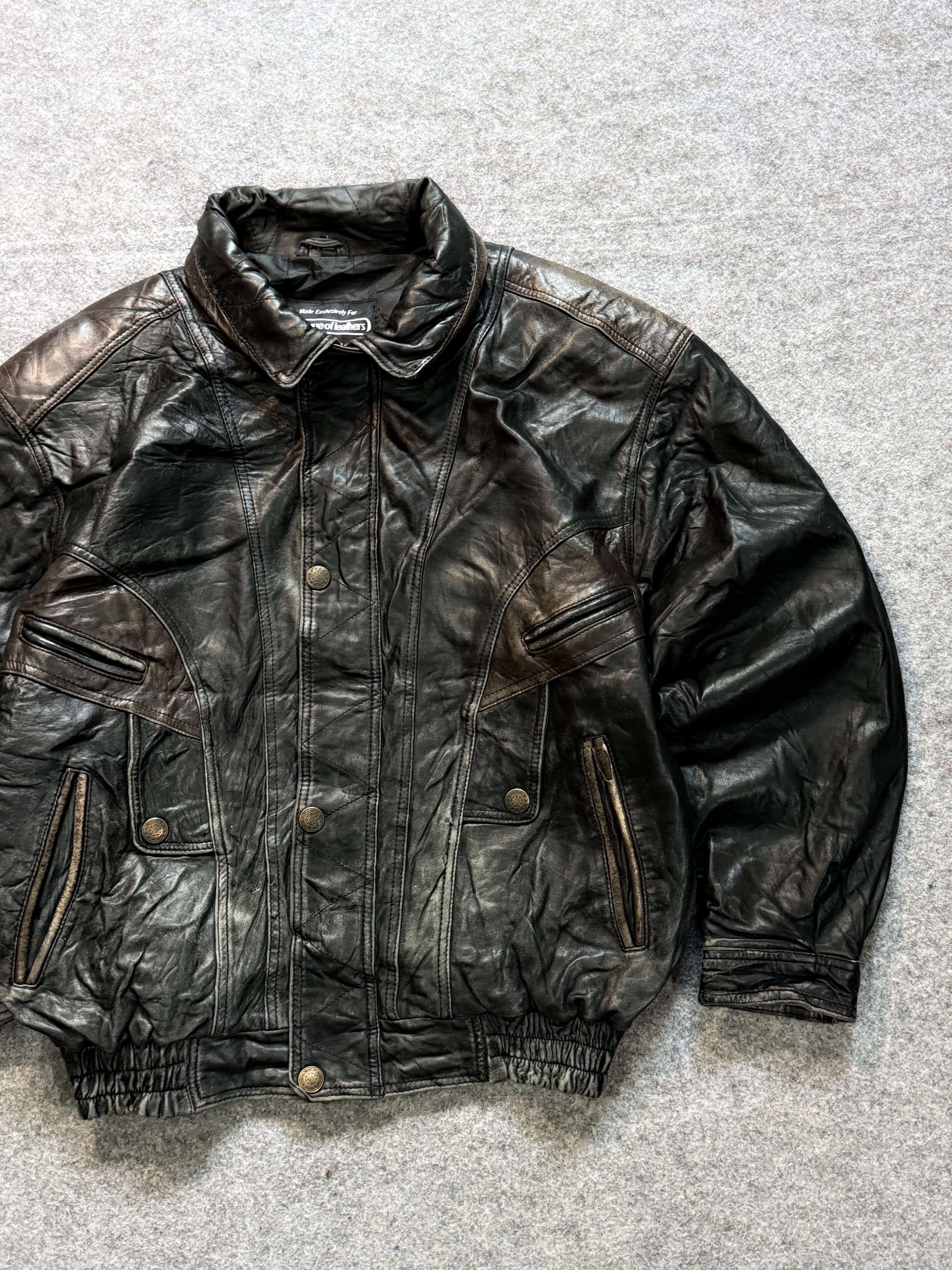 Bomber leather jacket(L/XL+)
