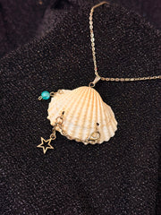 Shell necklace (hand drilled)