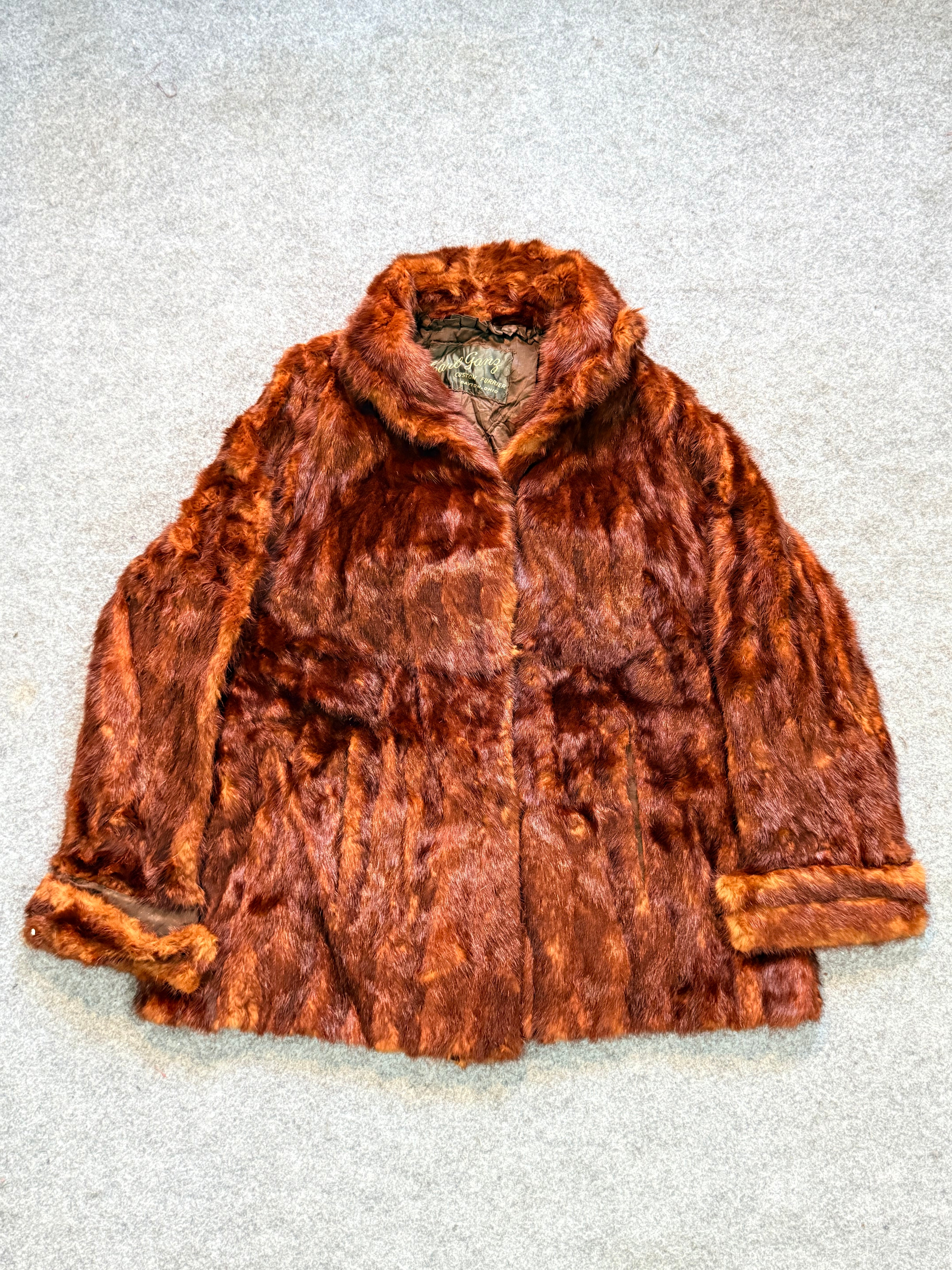 Fur coat(S/M)