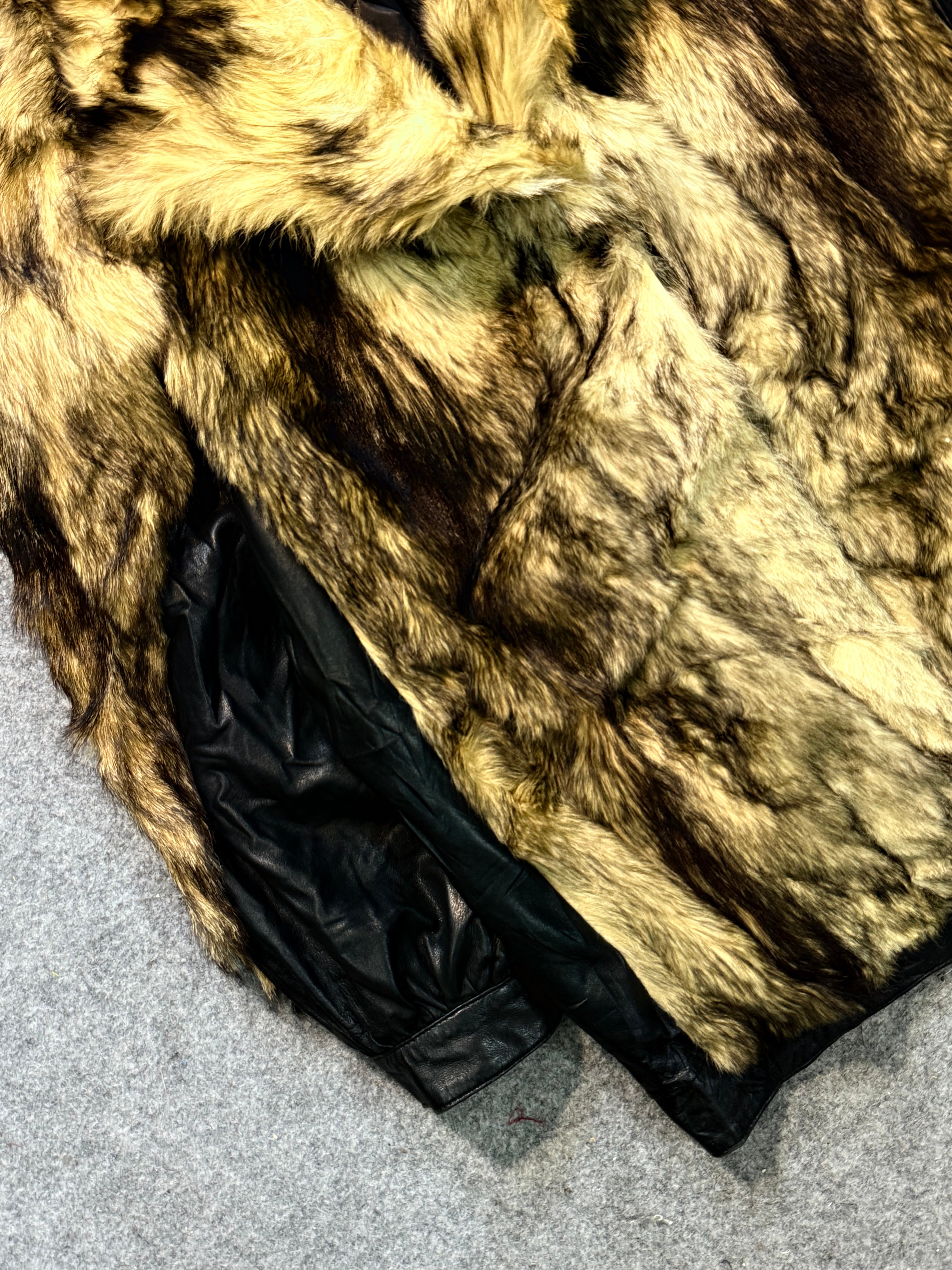 Fur coat(M/L/XL)