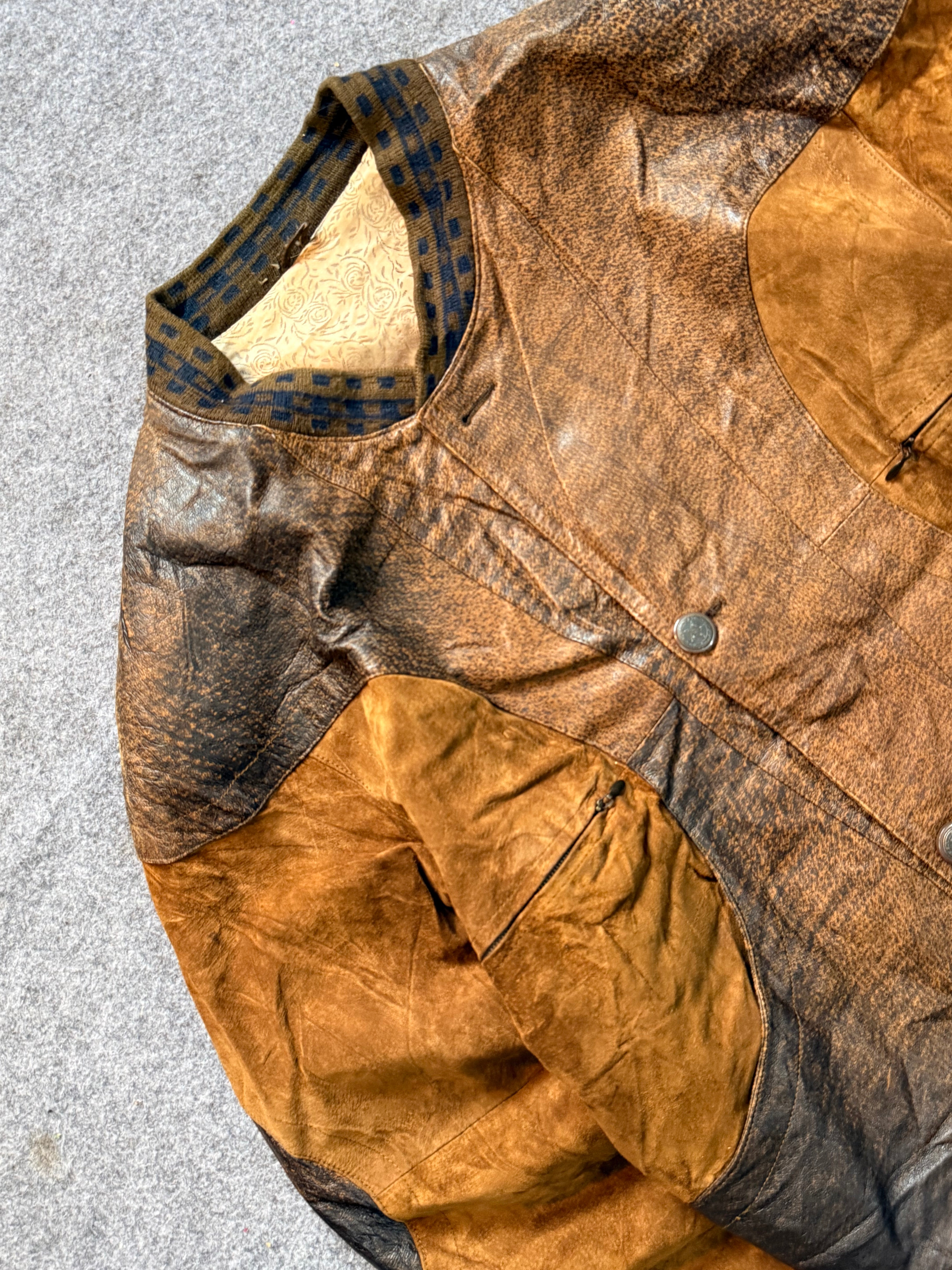 Bomber leather jacket(M/L)