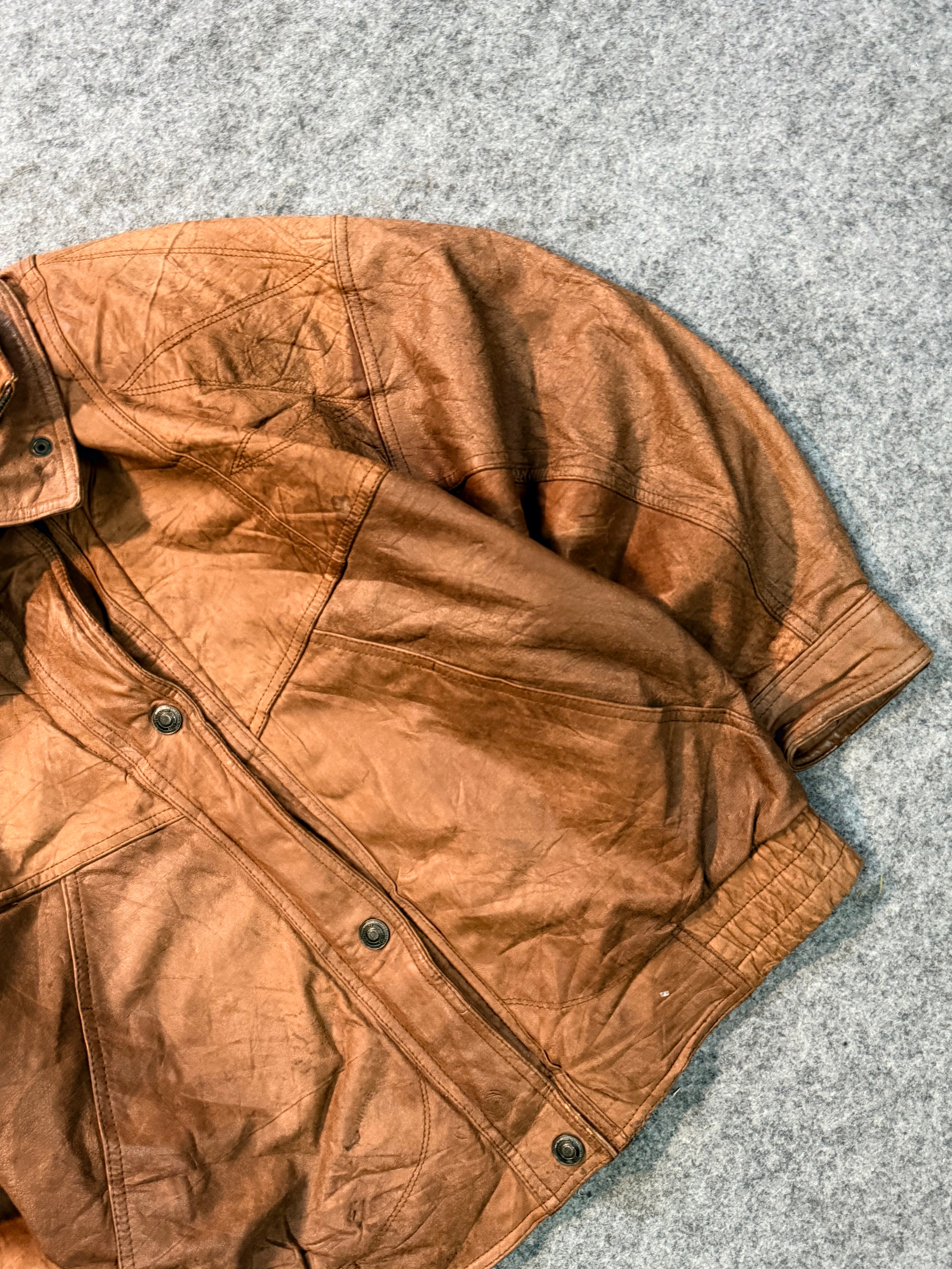 Bomber leather jacket(M/L)
