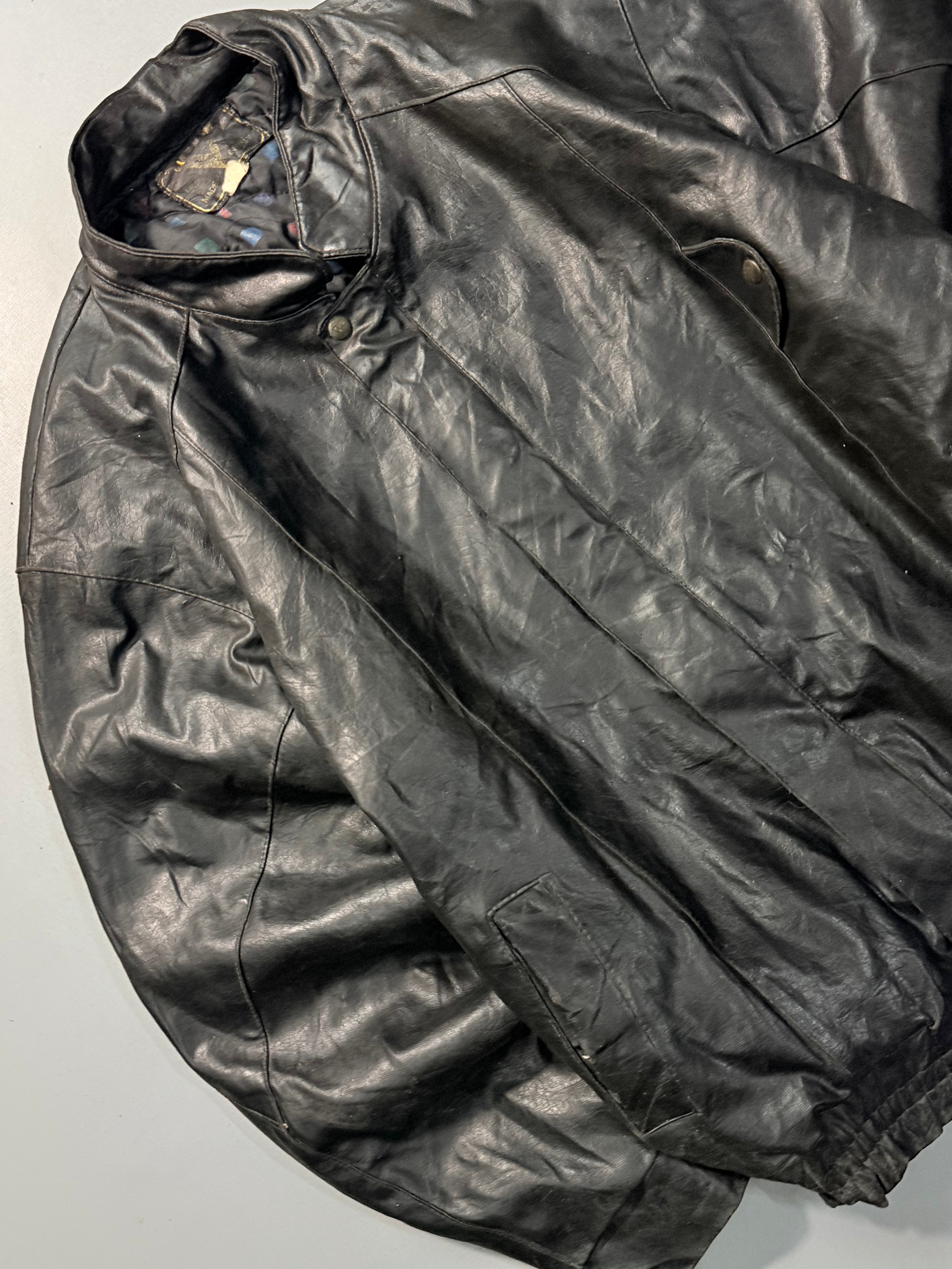 Bomber leather jacket(L/XL)