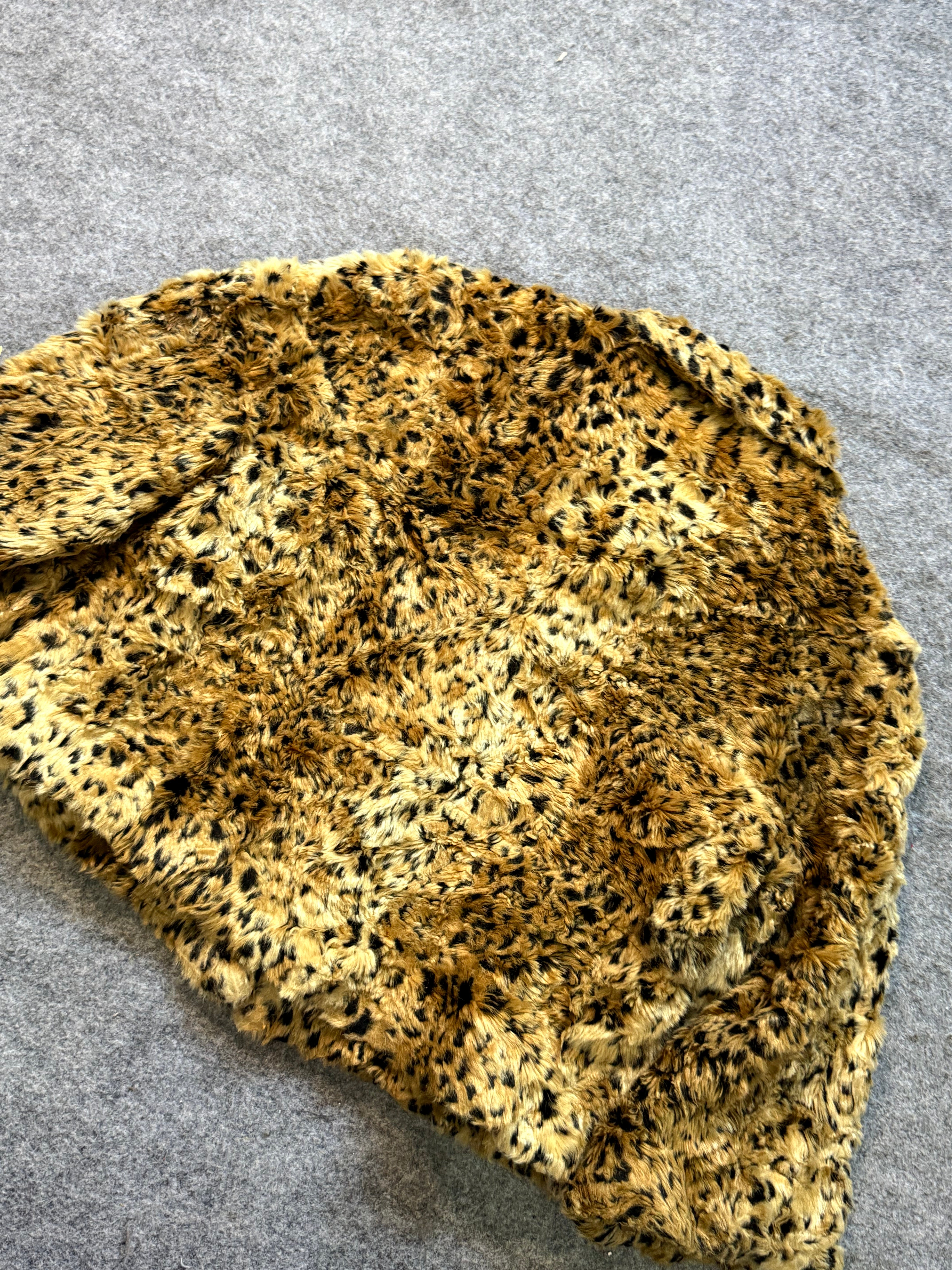 Animal fur coat(XS/S)