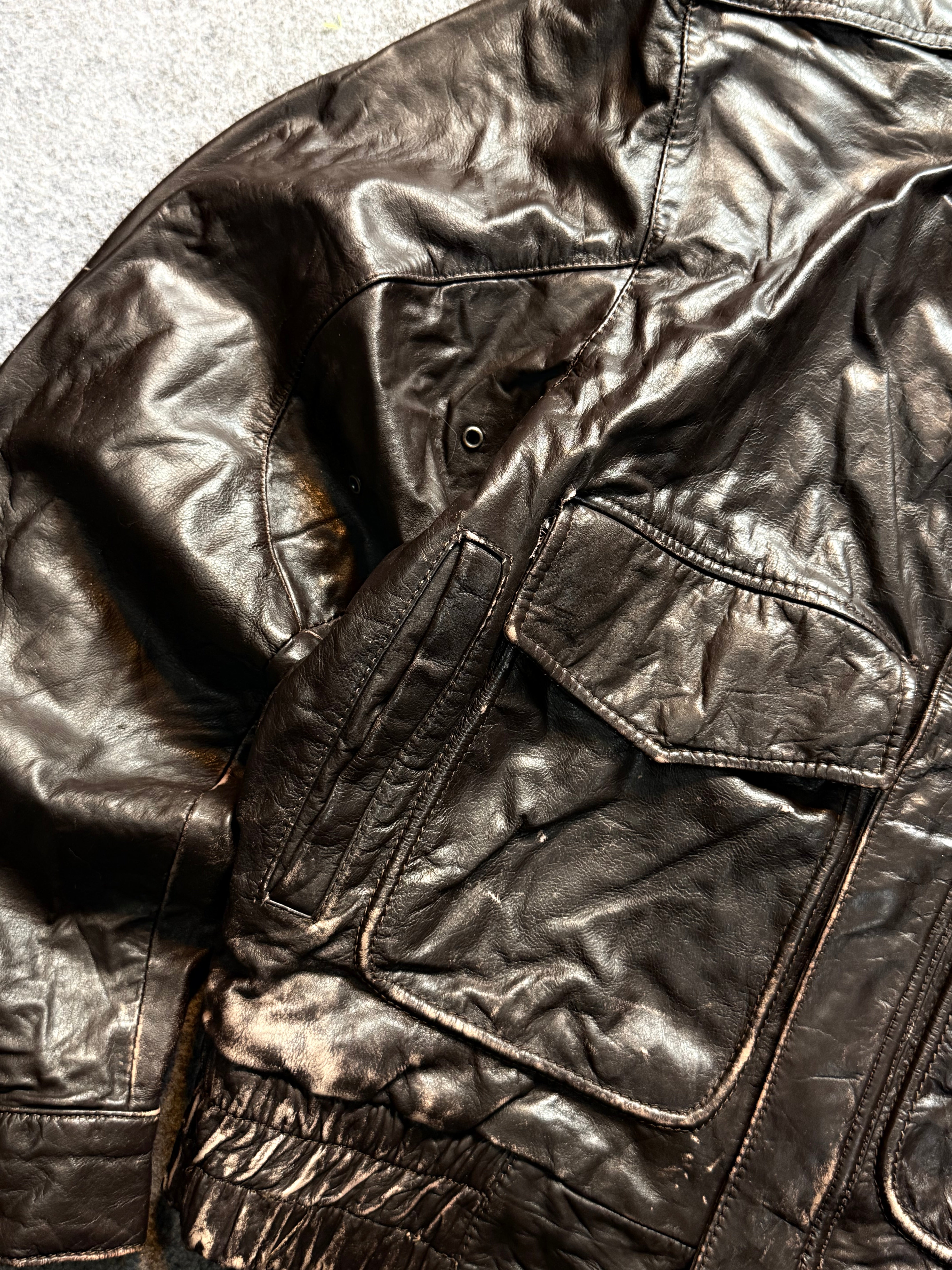 BOMBER LEATHER JACKET(M/L)