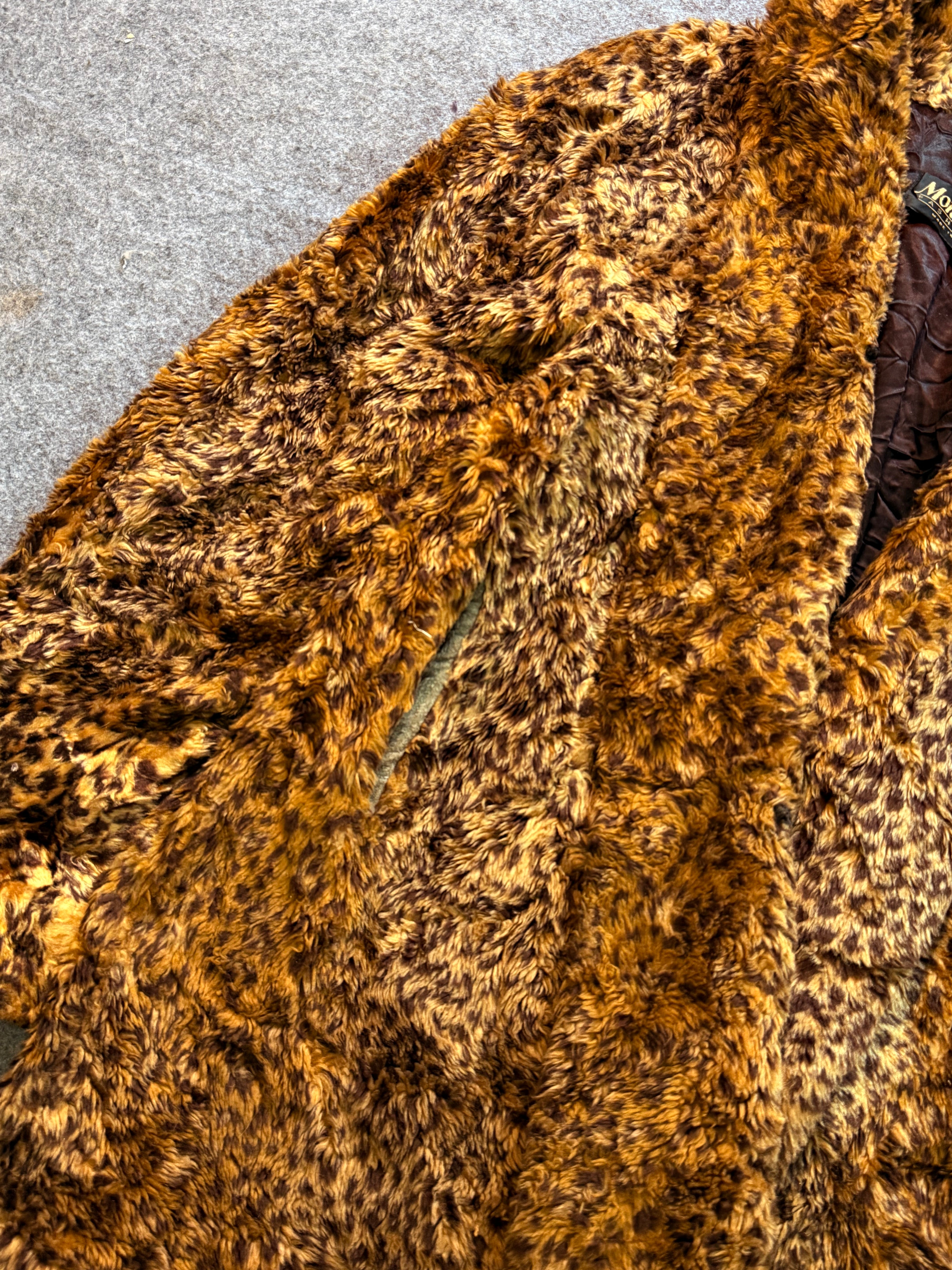 Animal print fur coat(XL+)