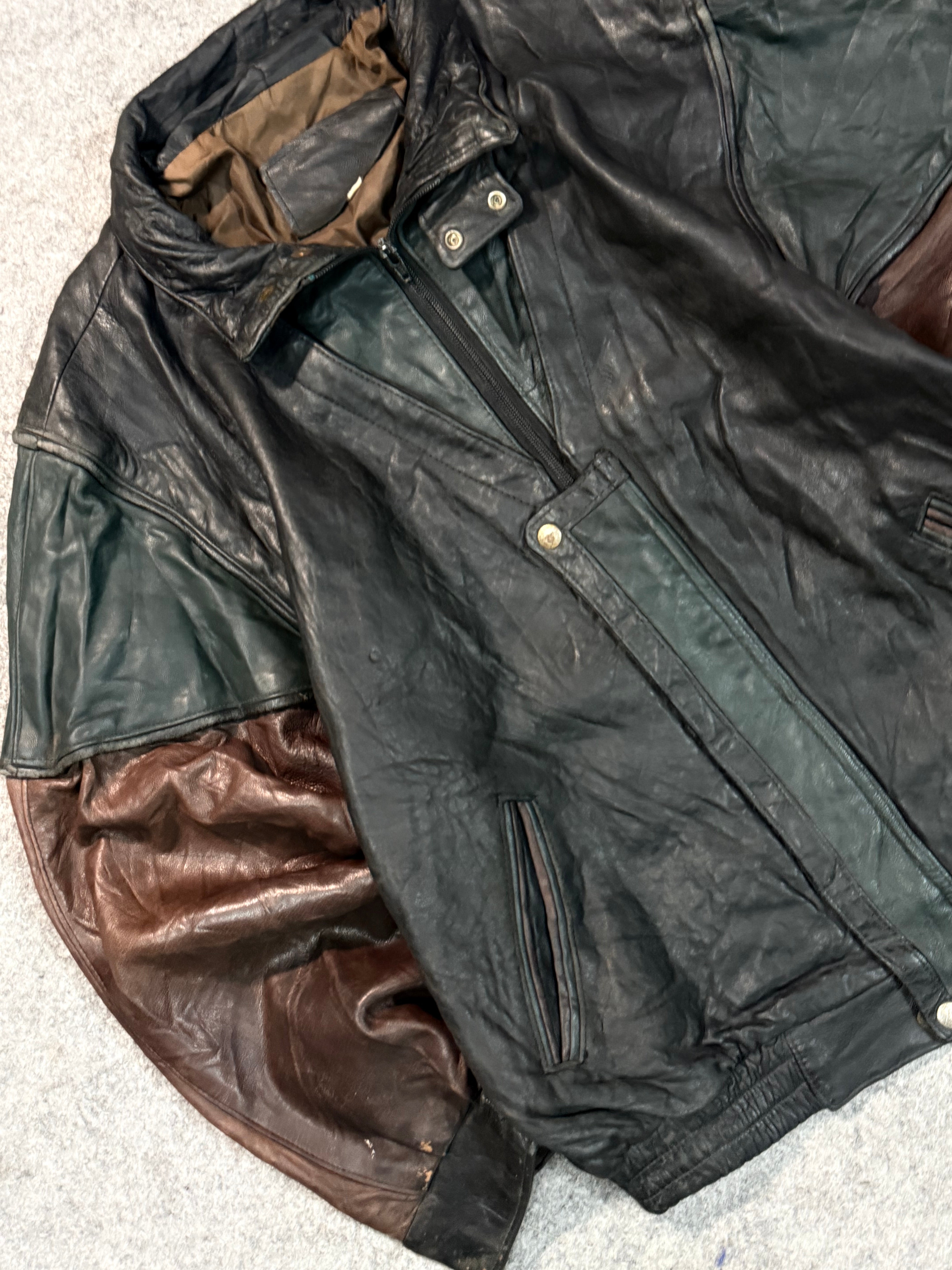 Bomber leather jacket(L/XL)