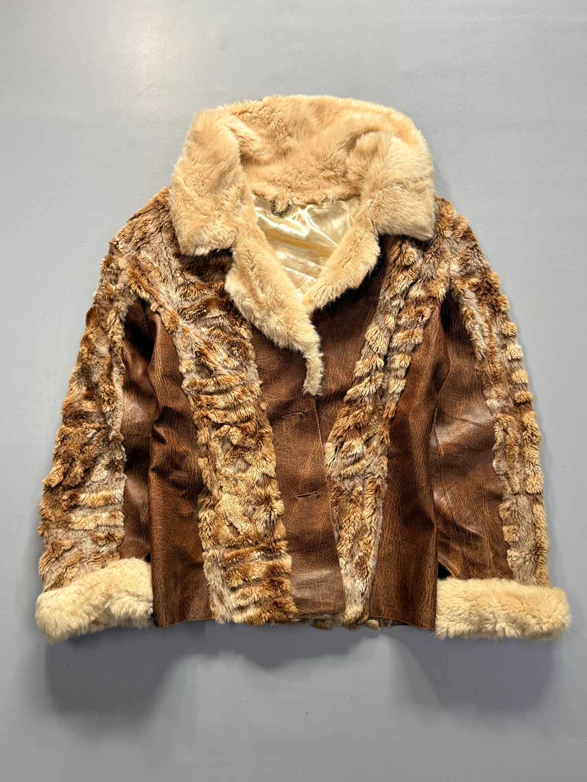 Fur-Leather coat (S/M/L)
