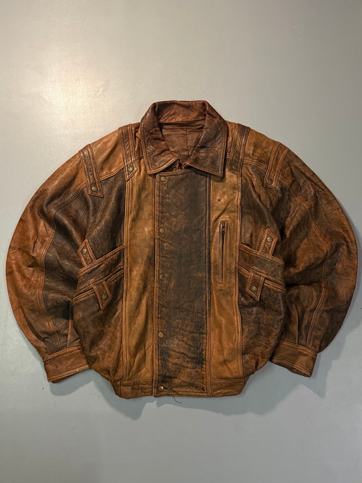 Bomber leather jacket(L/XL)