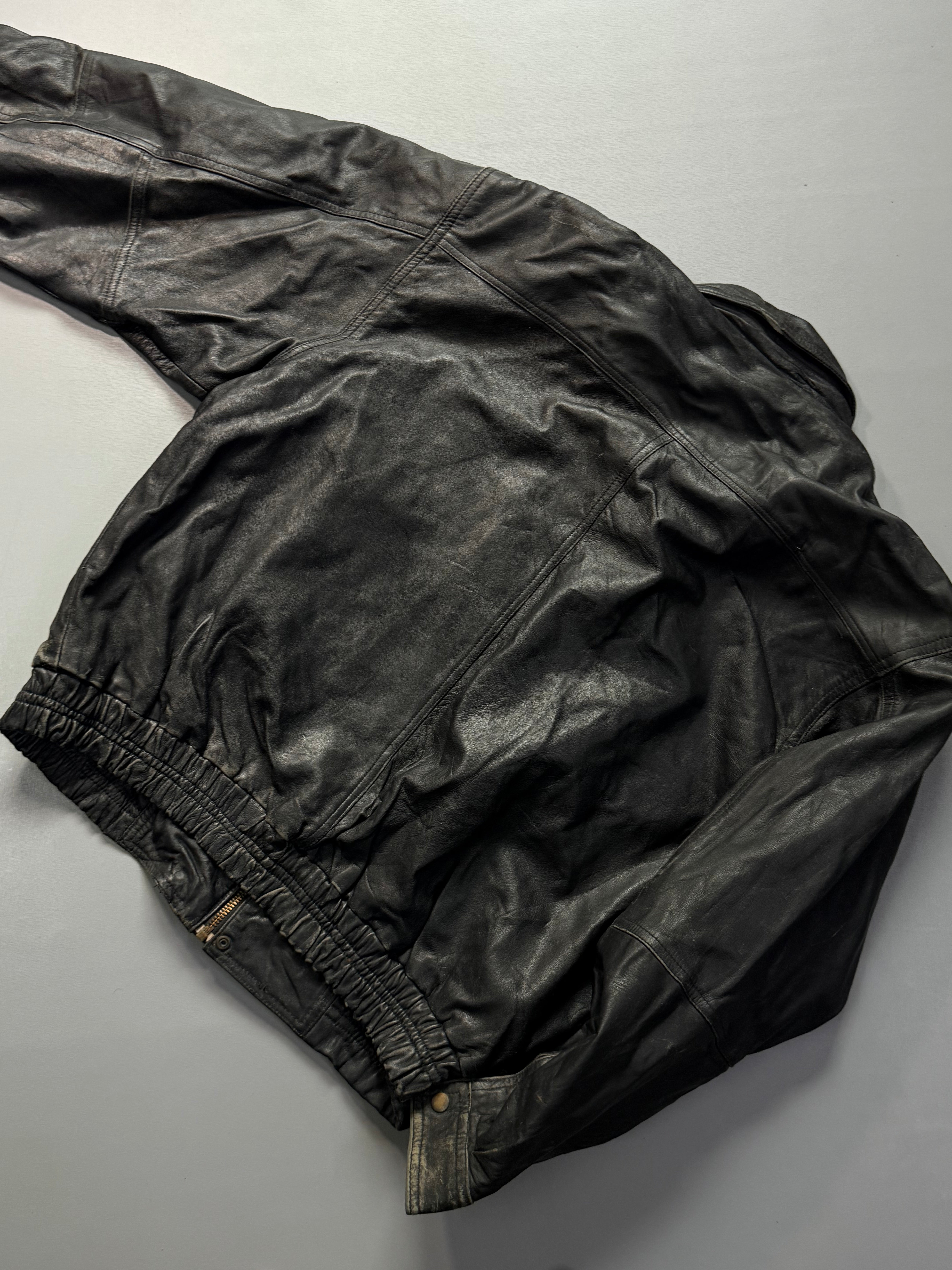 Bomber leather jacket(L/XL)