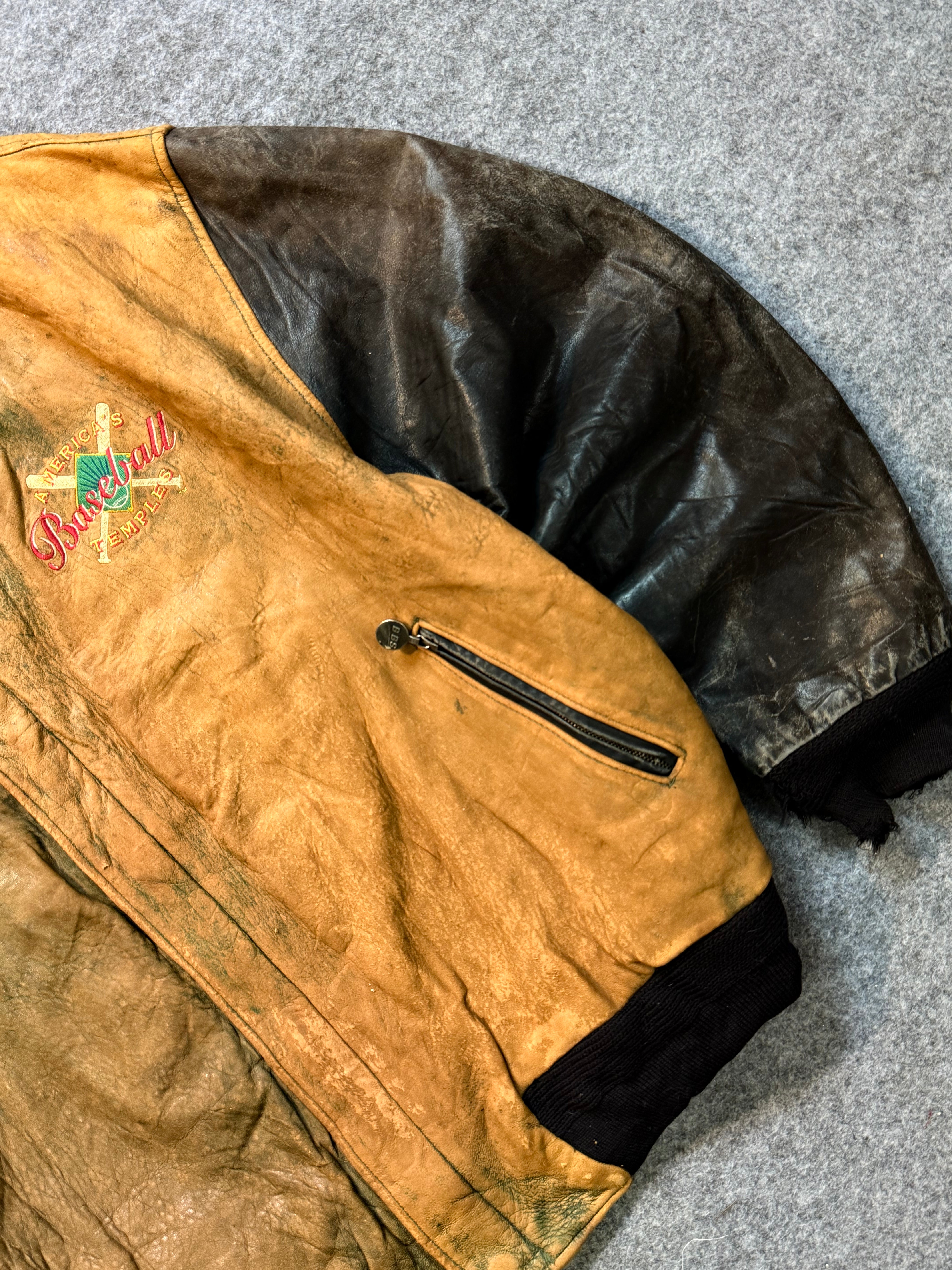 Bomber leather jacket(L/Xl)