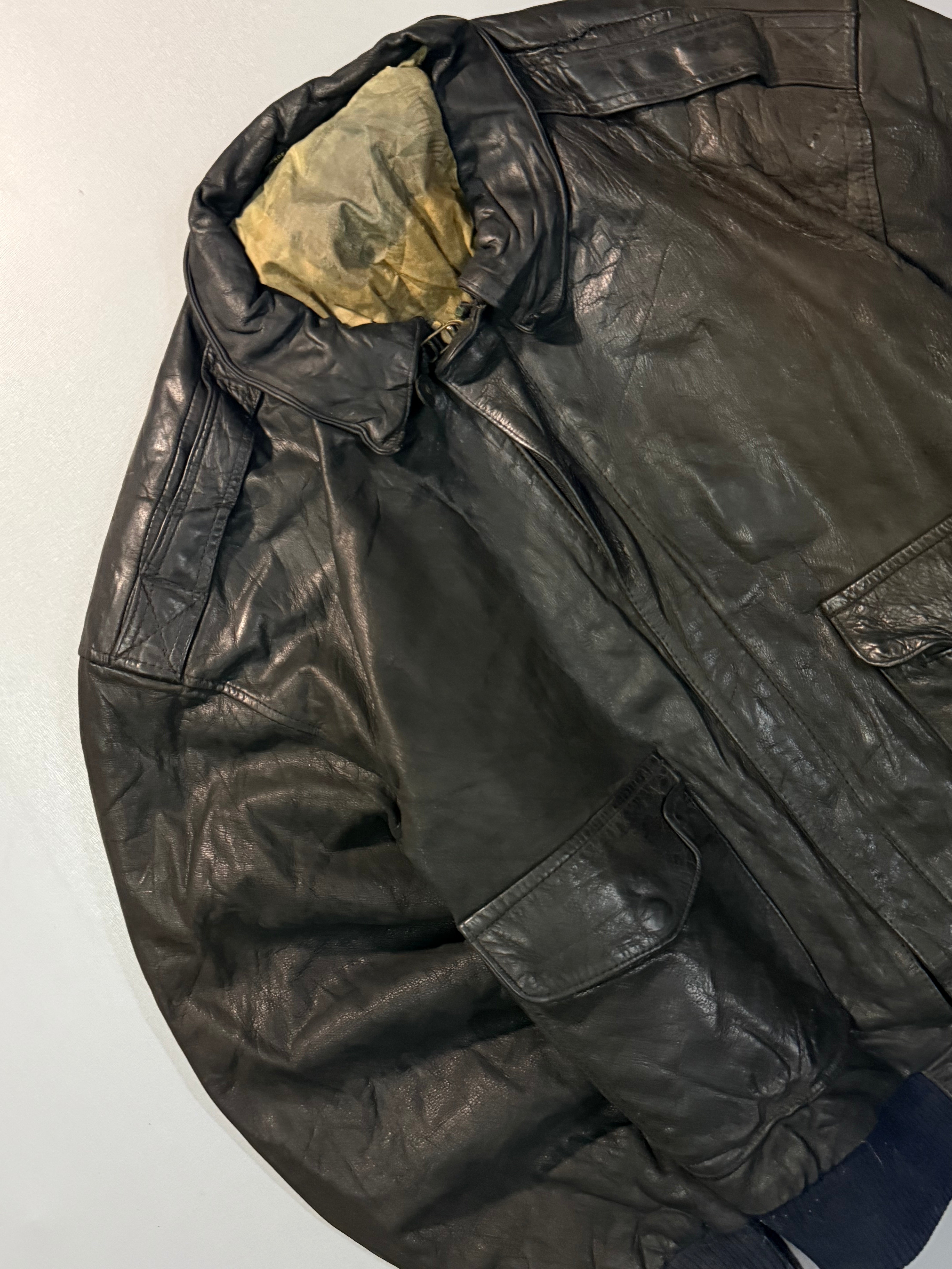 Bomber leather jacket(M/L)
