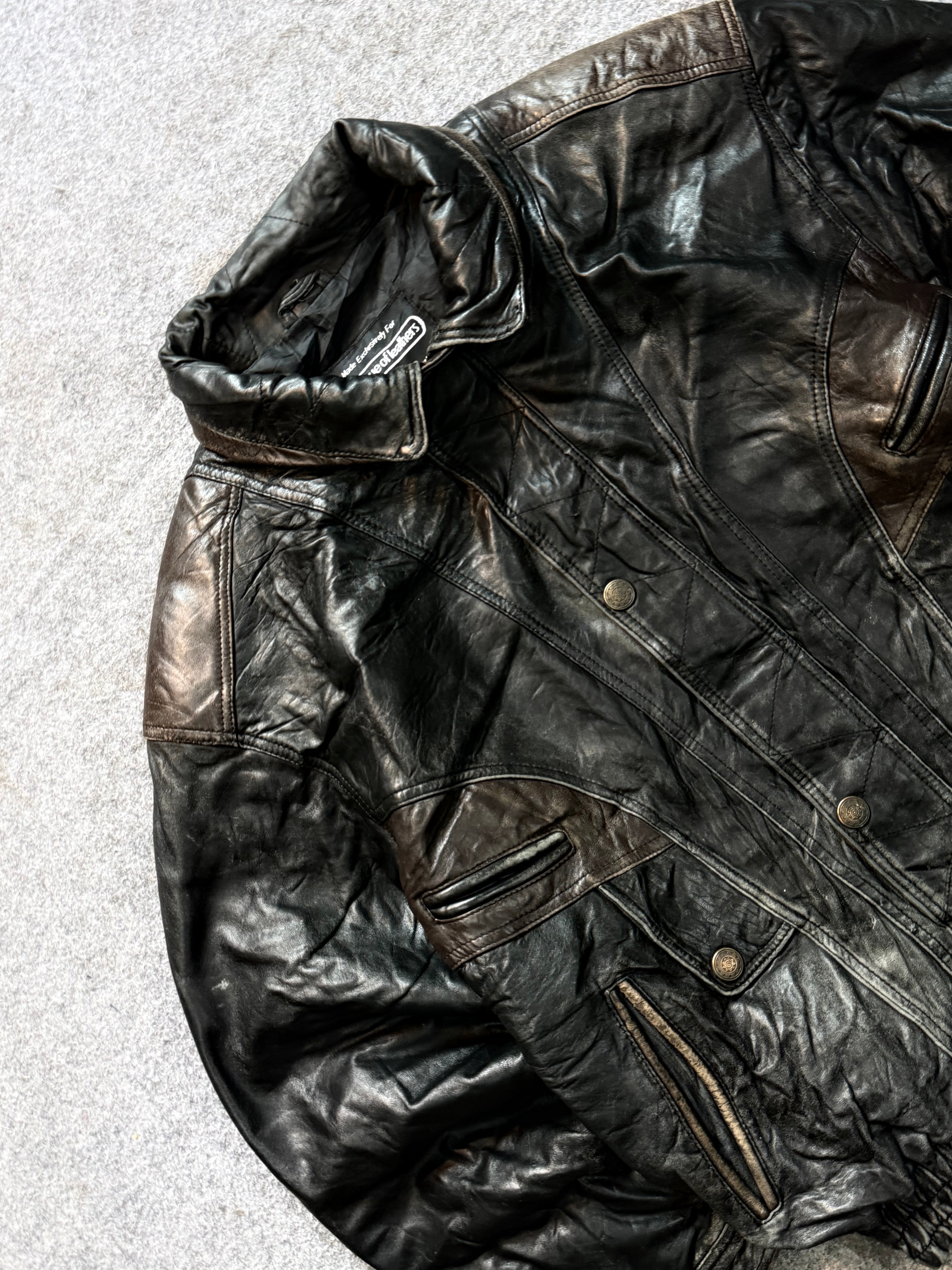 Bomber leather jacket(L/XL+)