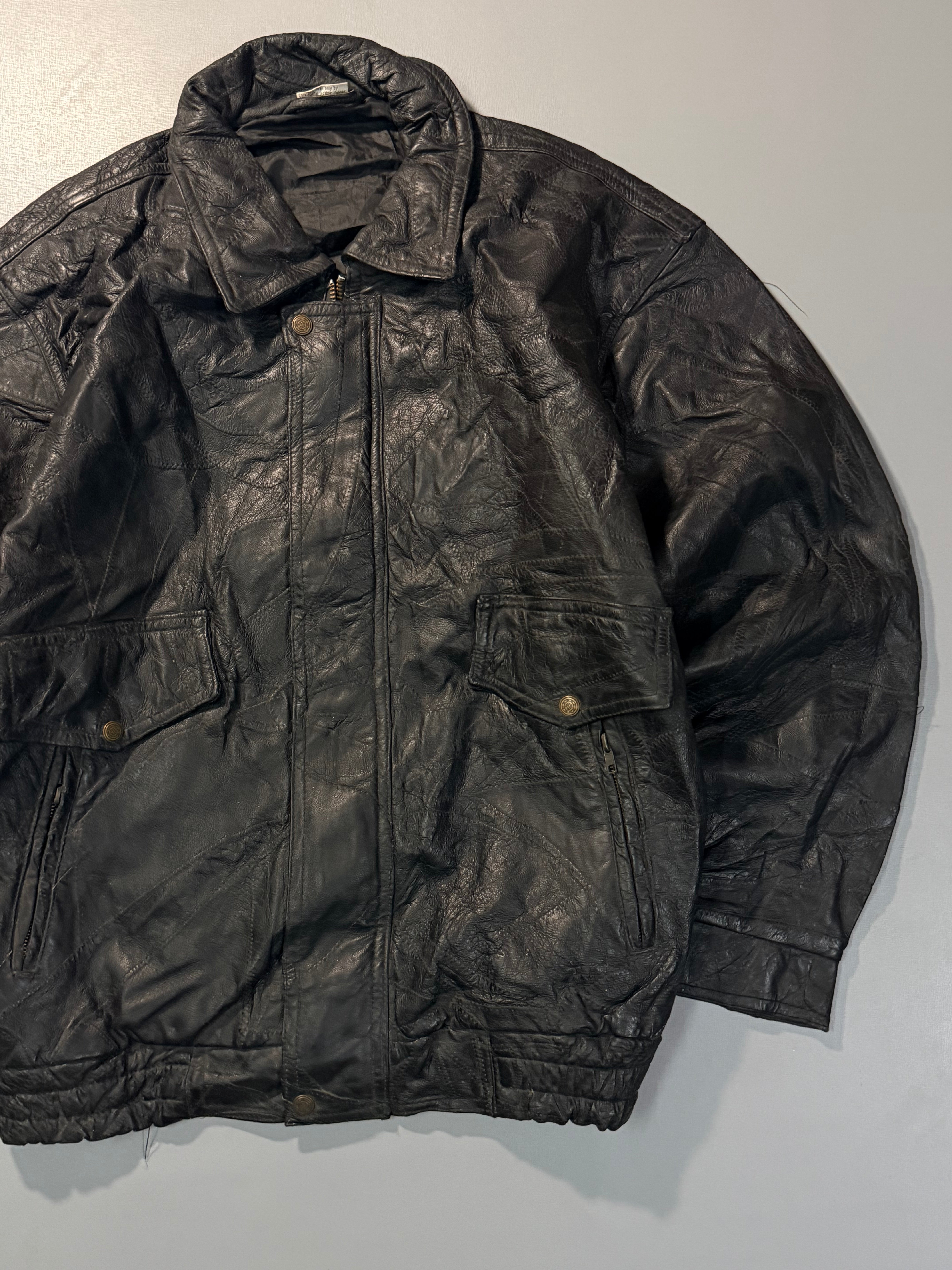 Bomber leather jacket(L/XL)