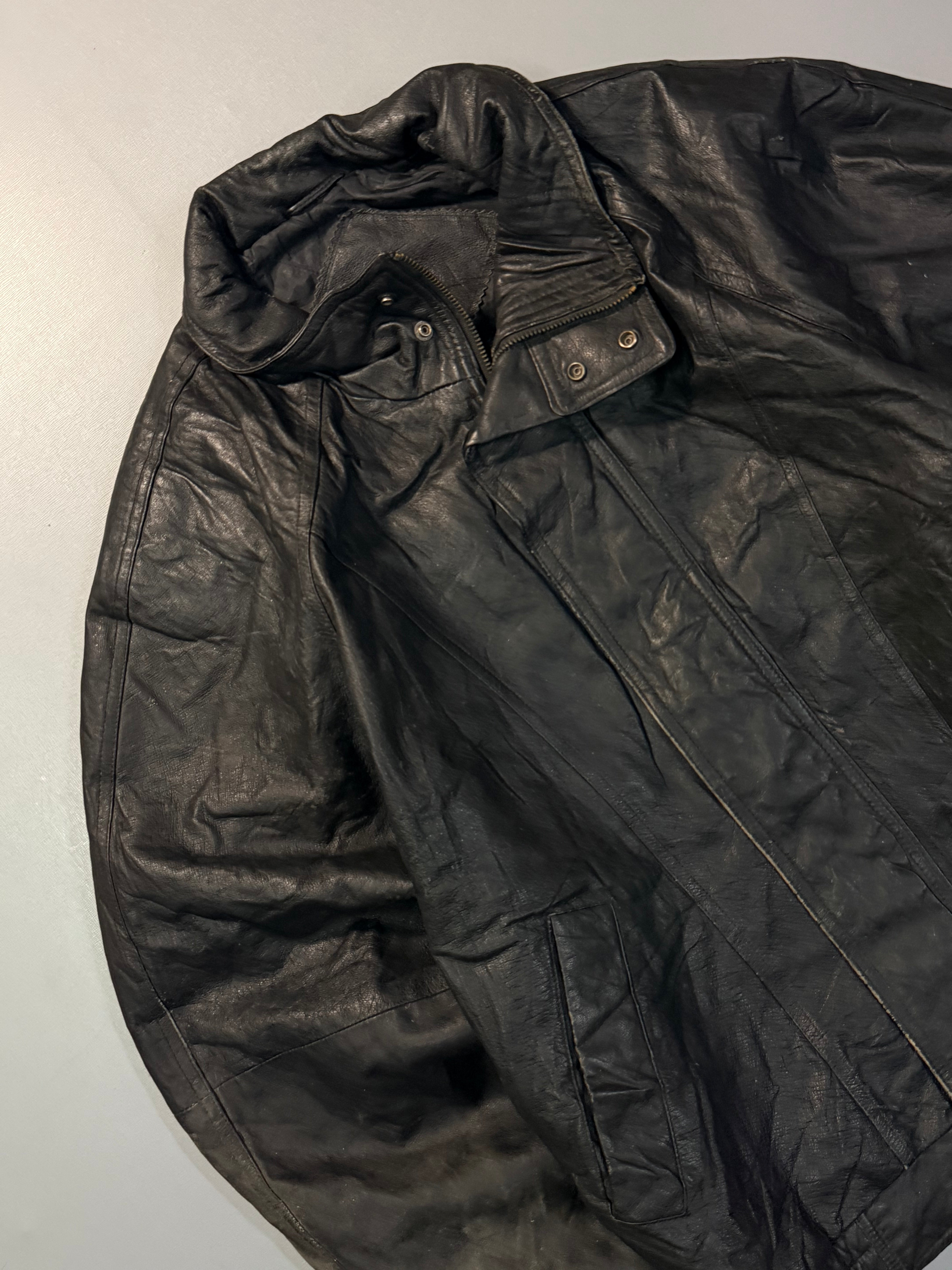 Bomber leather jacket(M/L)