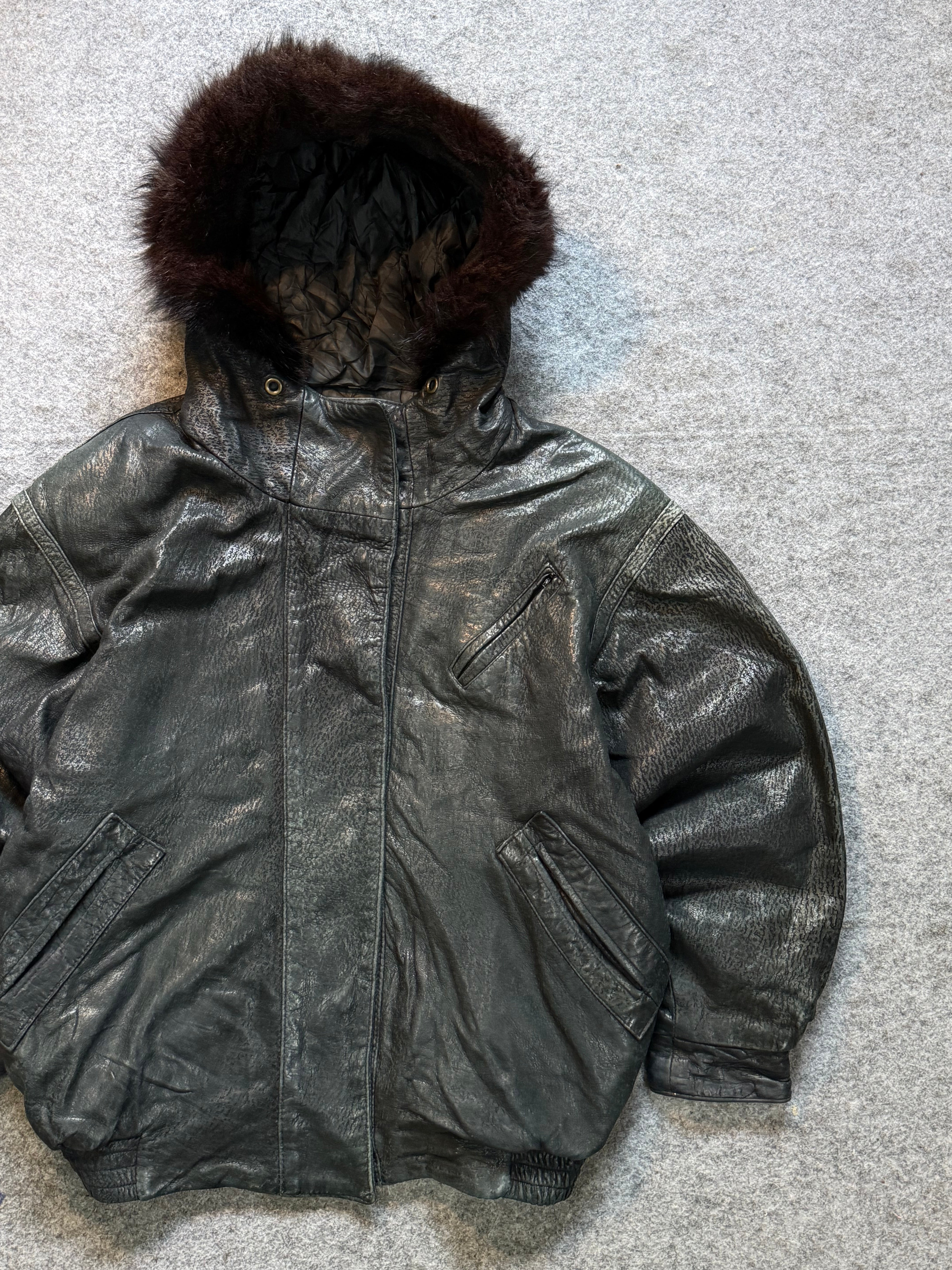 Bomber leather jacket(L/XL)