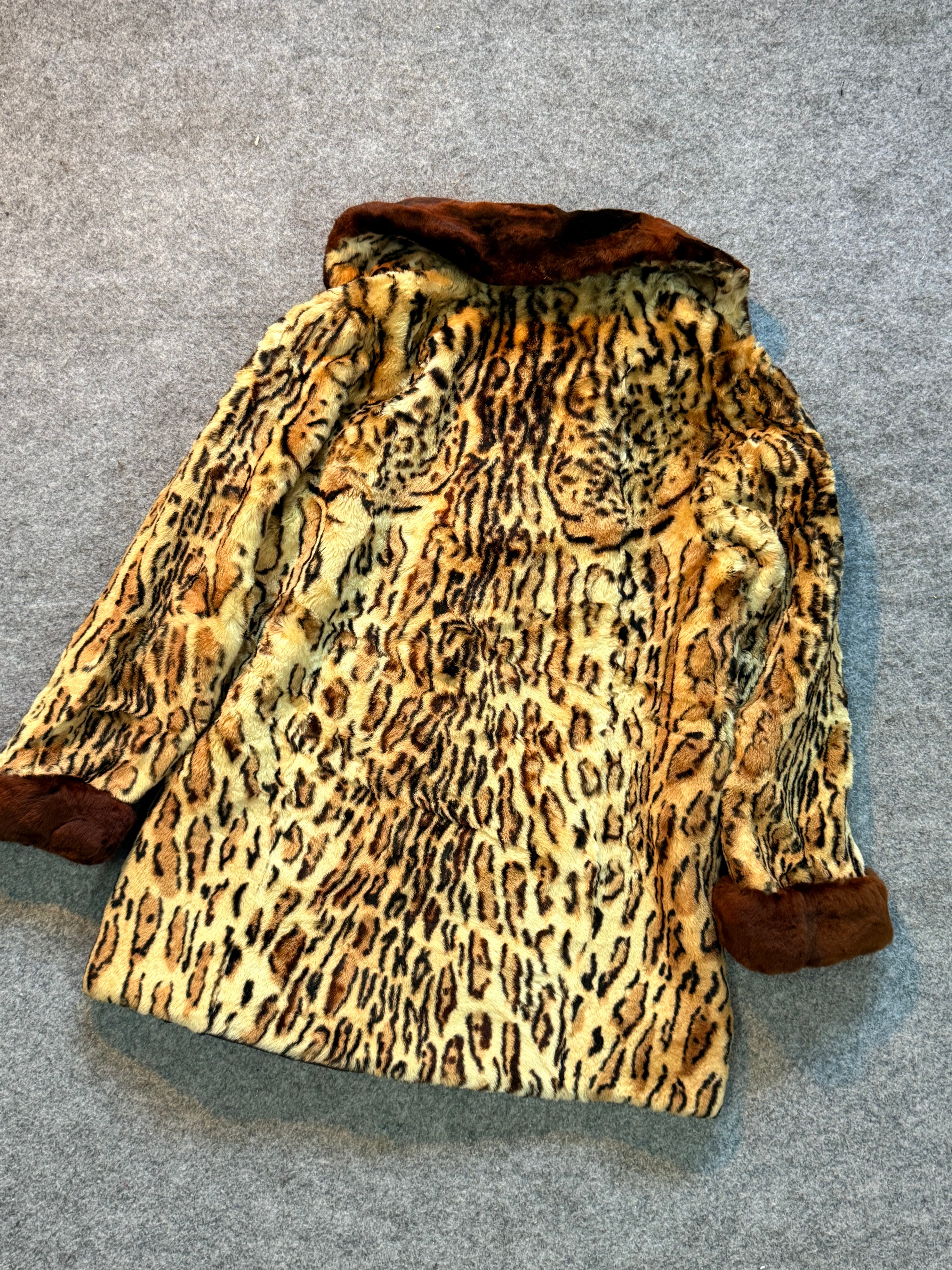 Animal print fur coat(XS/S/M)