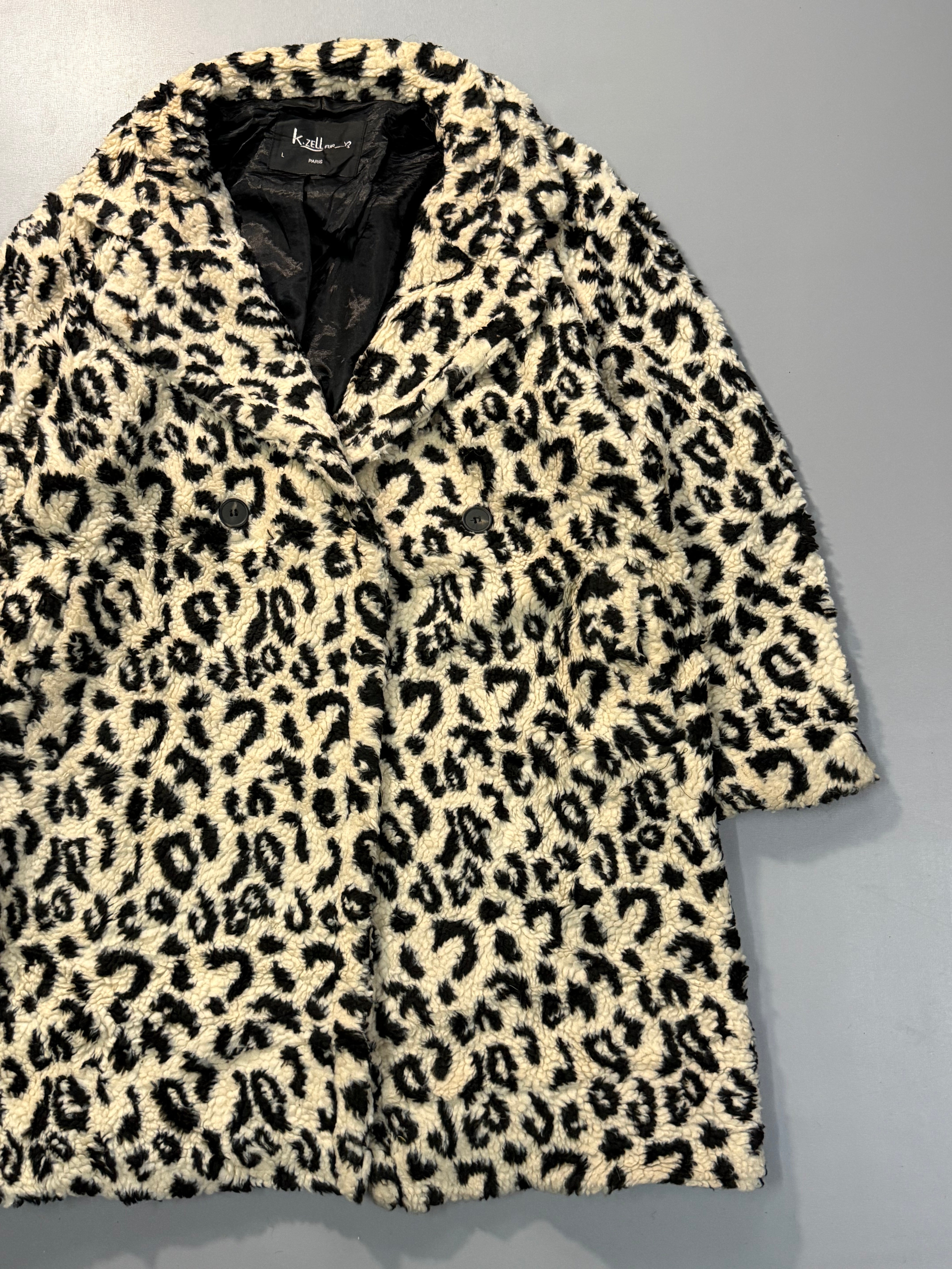 Fur coat (L/XL)