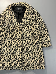 Fur coat (L/XL)