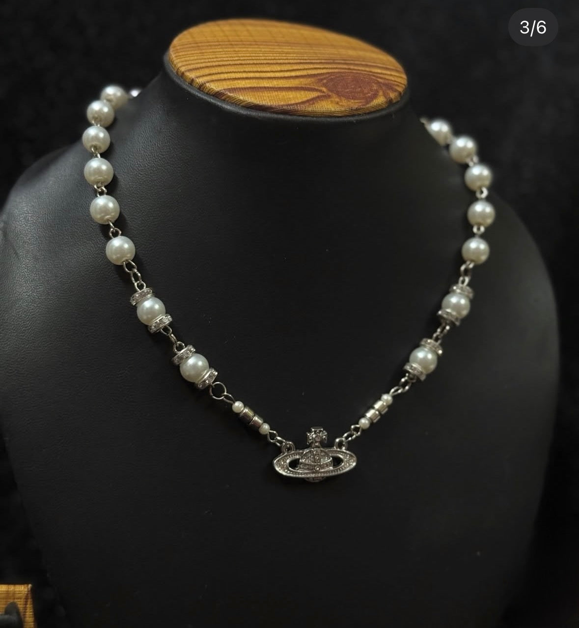 Vivienne westwo*d Necklace