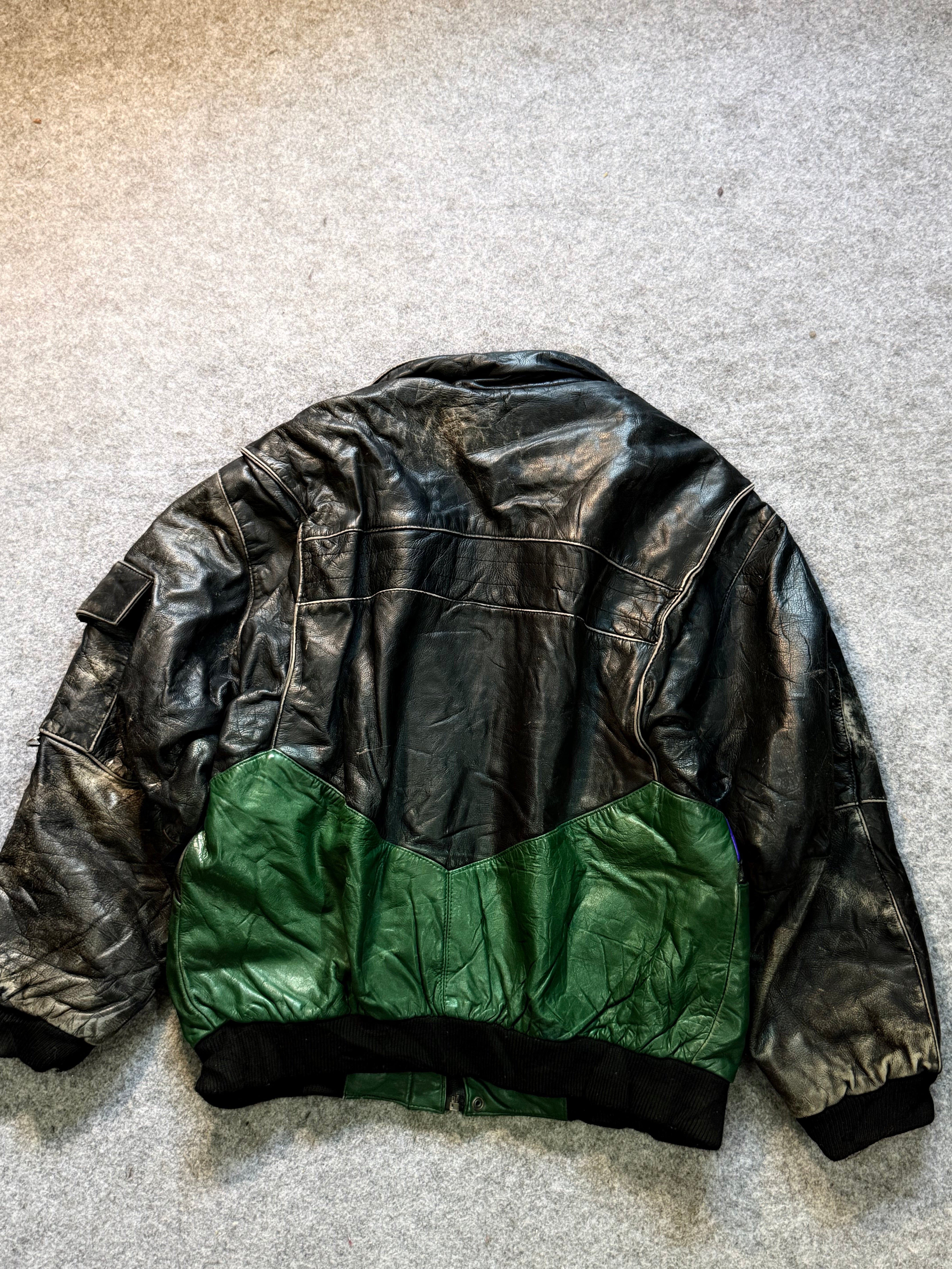 Bomber leather jacket(M/L)