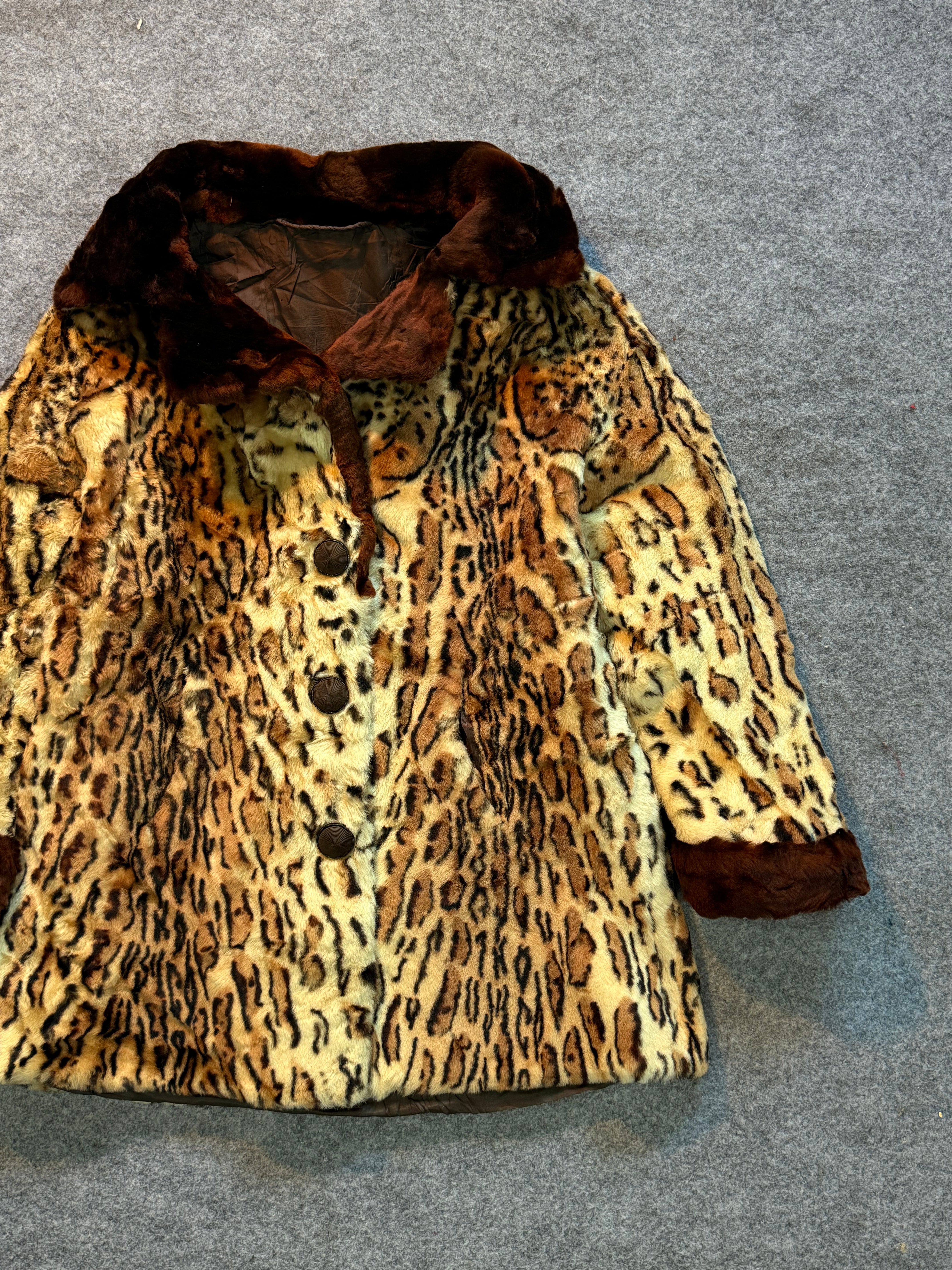 Animal print fur coat(XS/S/M)