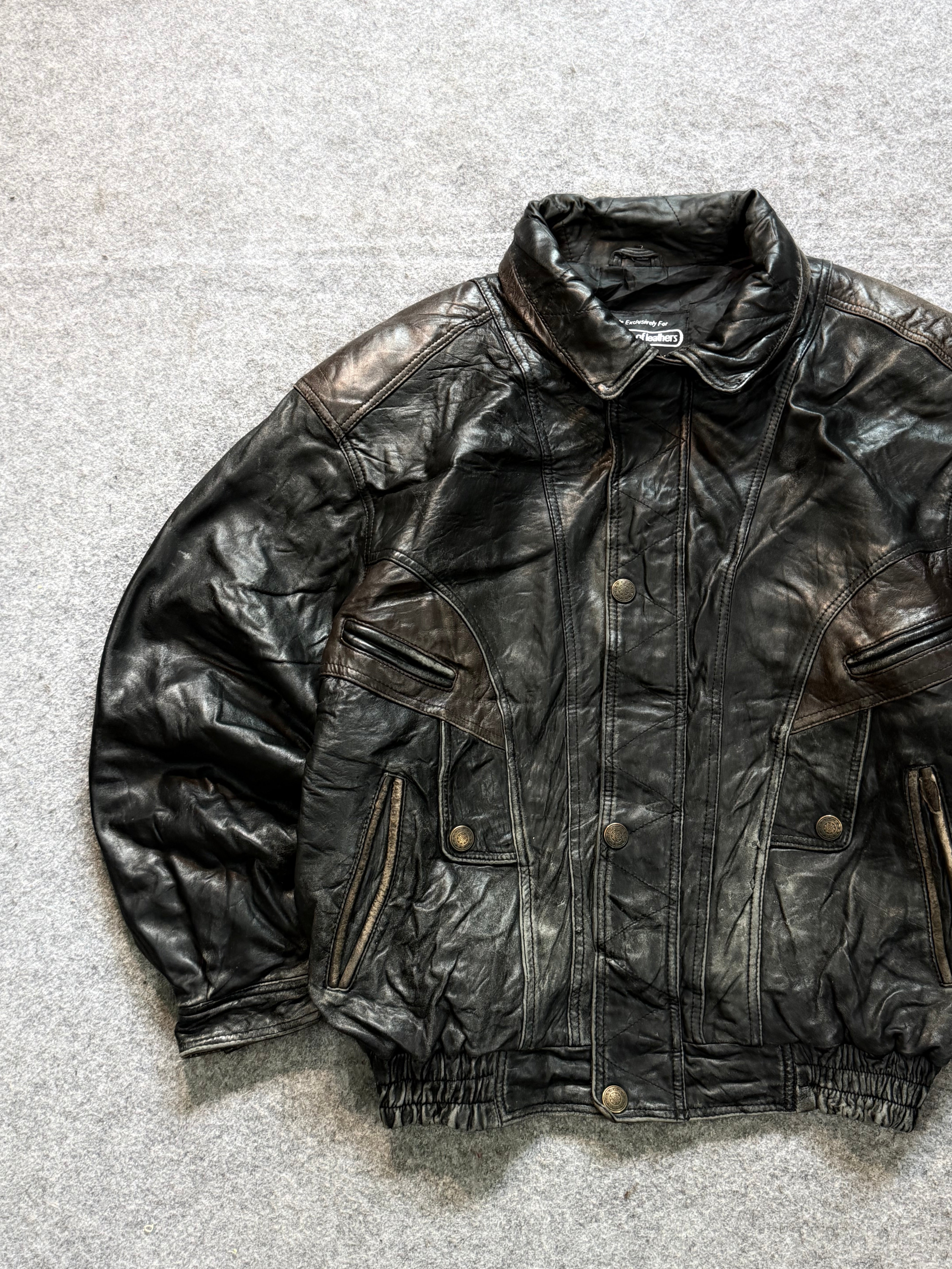 Bomber leather jacket(L/XL+)