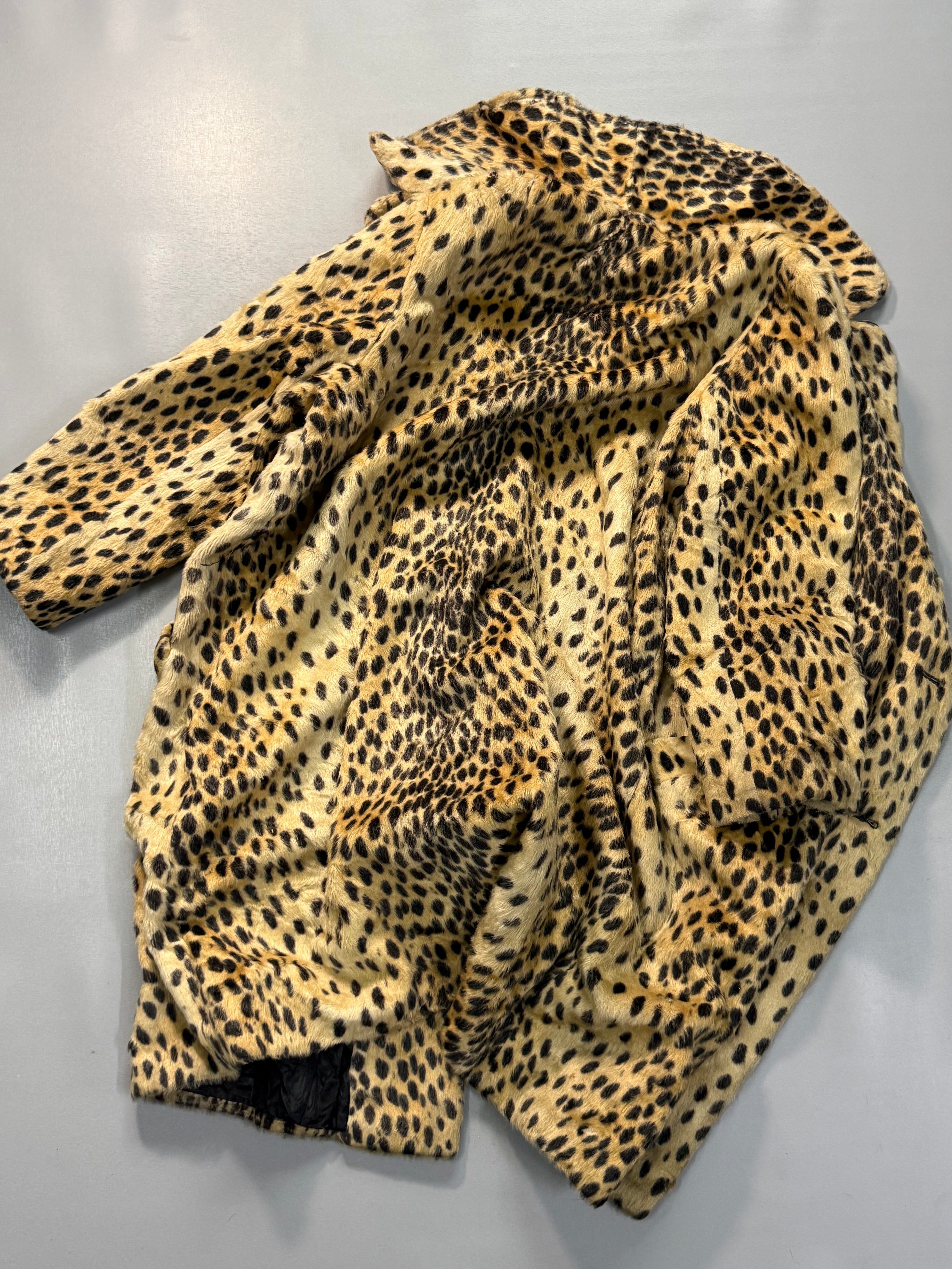 Fur coat (M/L)
