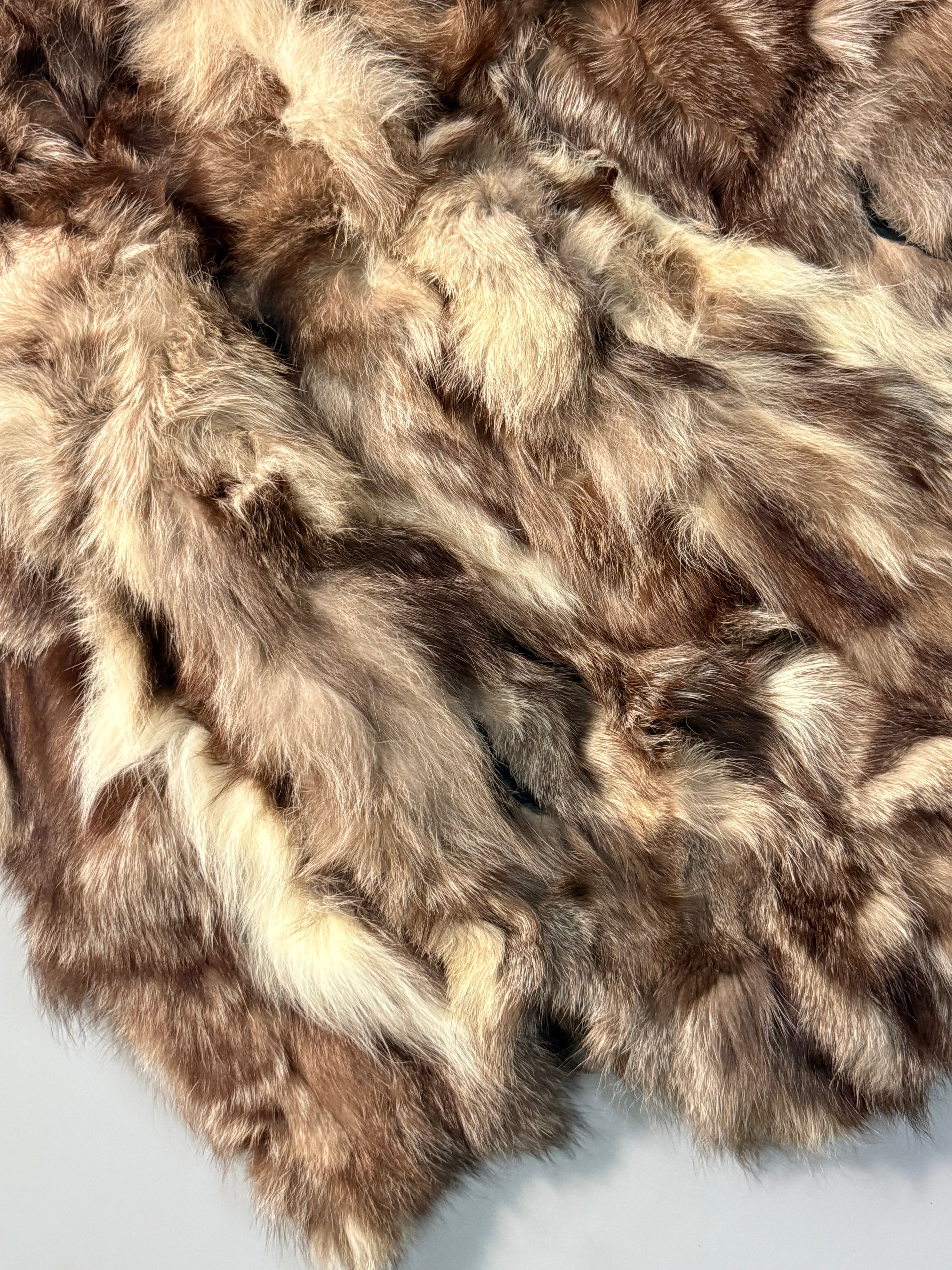 Fur coat (L/XL)