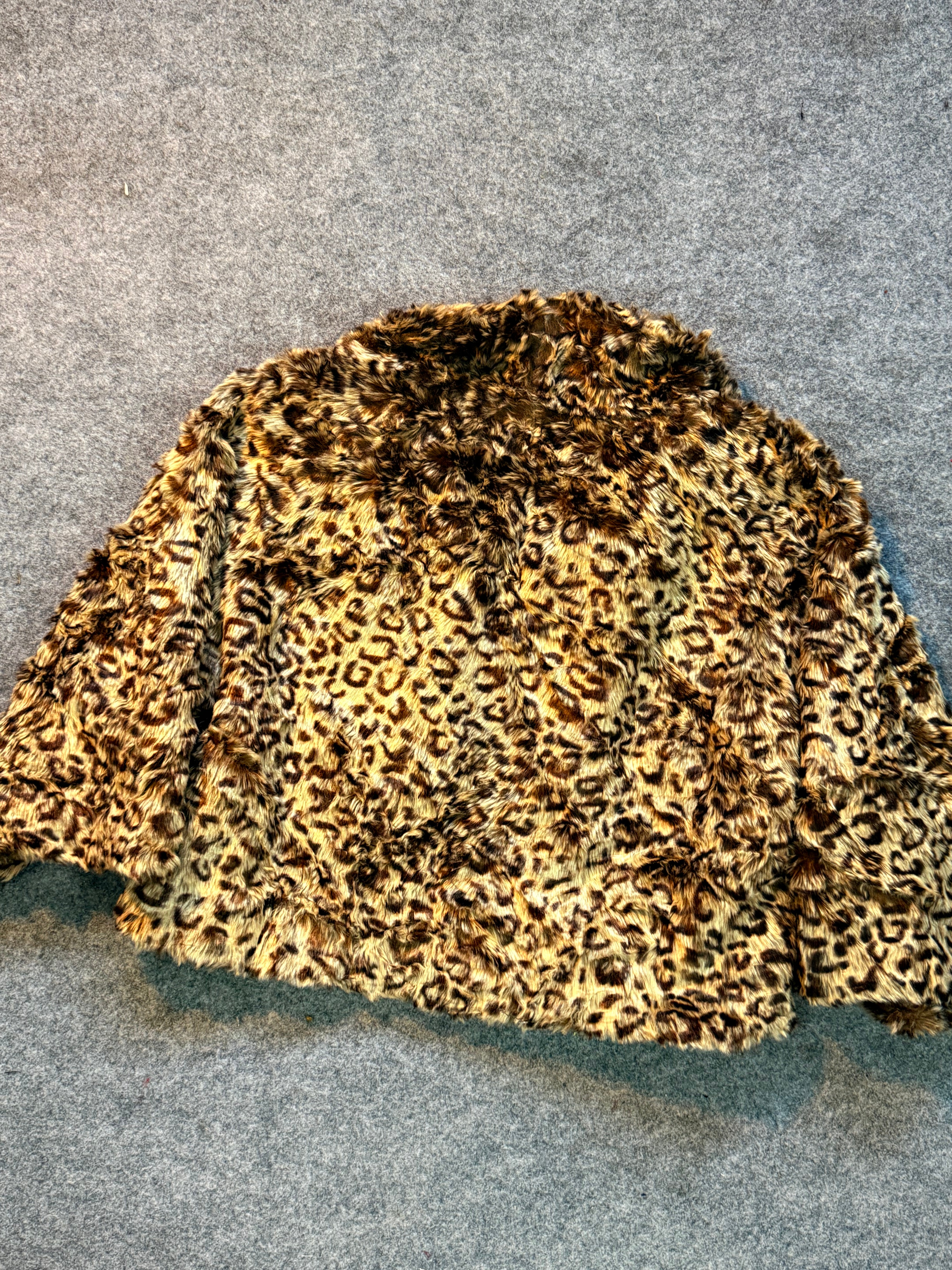 Animal print fur coat(XS/S)