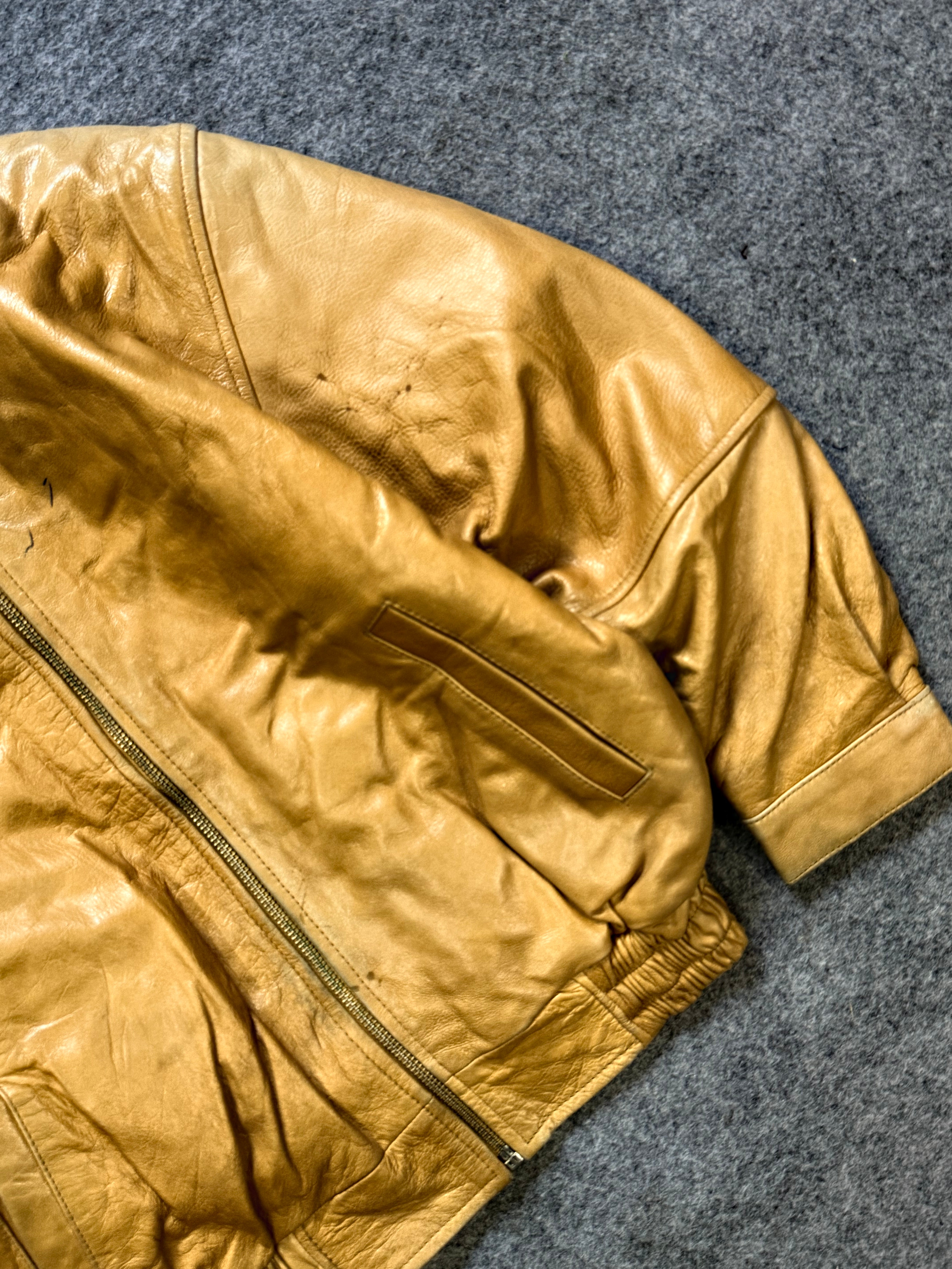 Bomber leather jacket(xs)
