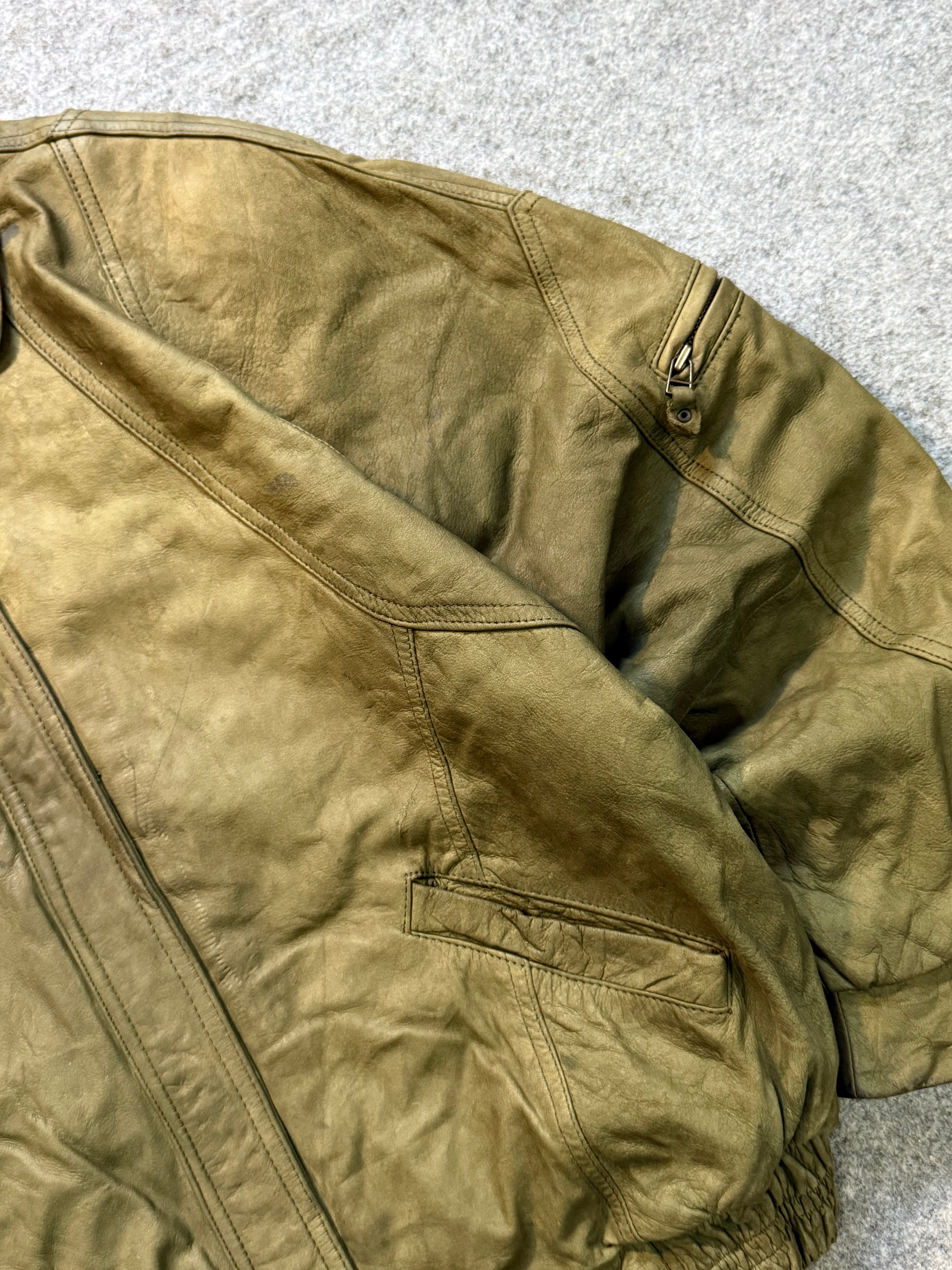 Bomber leather jacket(M/L)