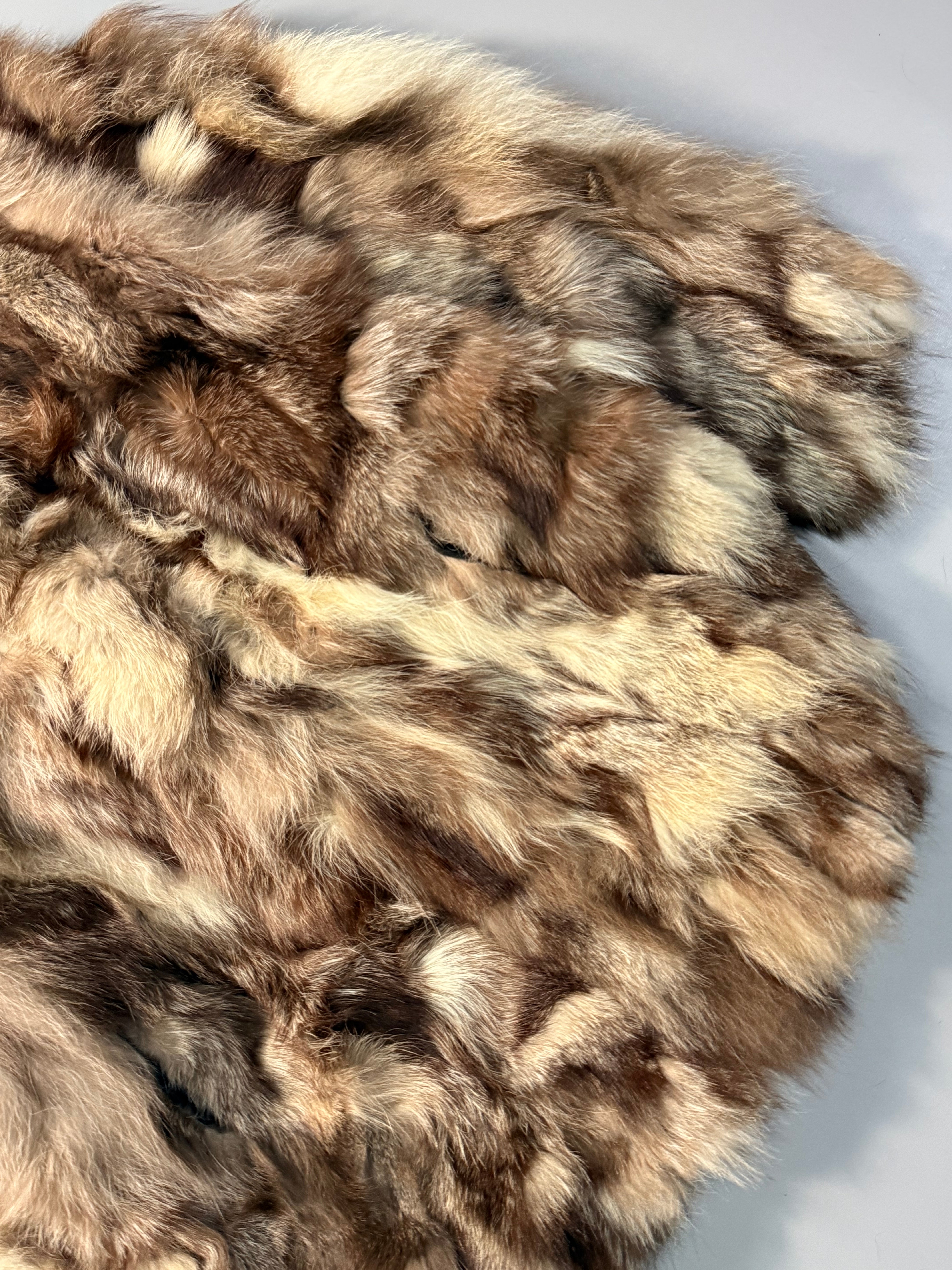 Fur coat (L/XL)