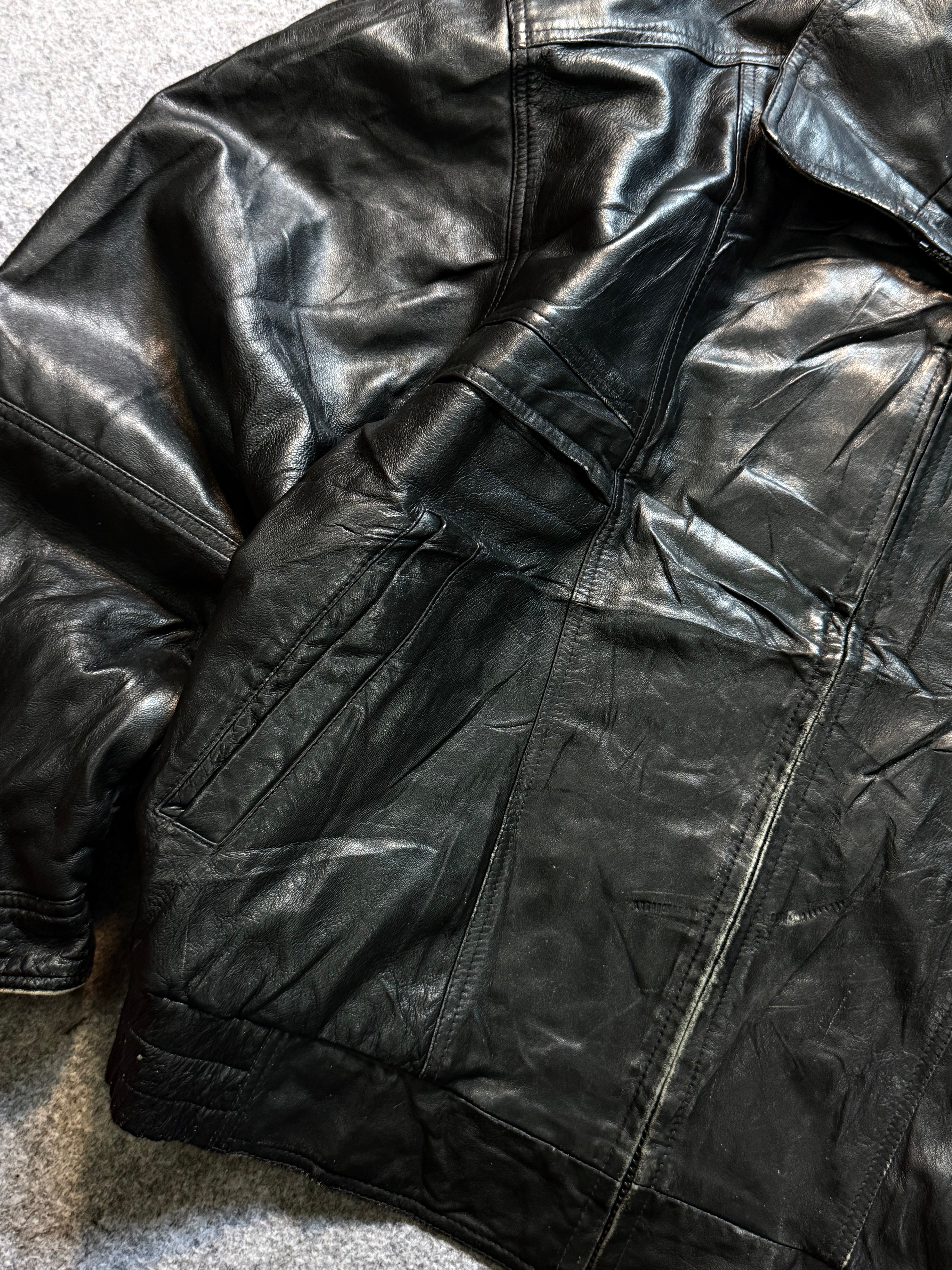 Bomber leather jacket(M/L)