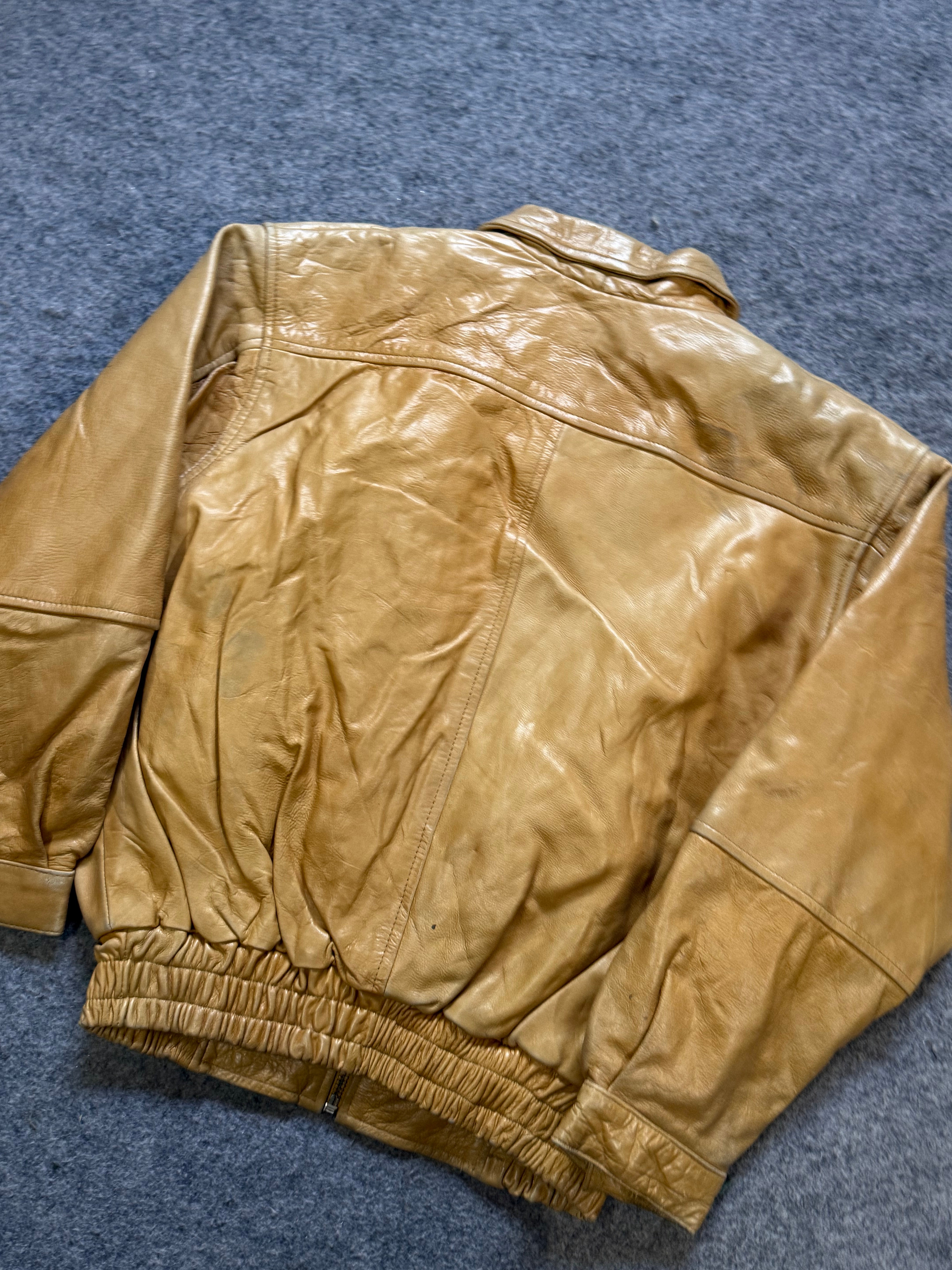 Bomber leather jacket(xs)