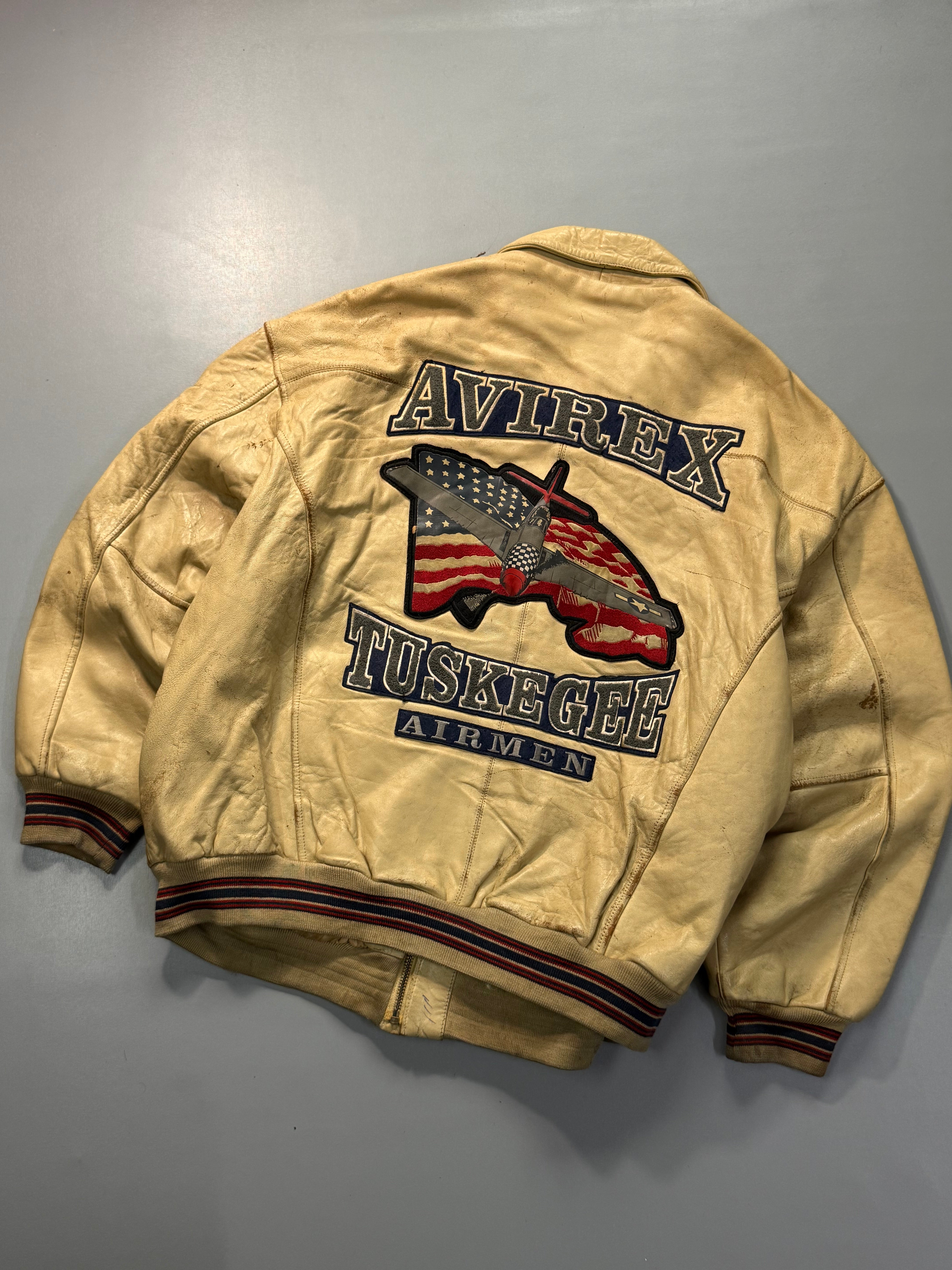 Avirex bomber leather jacket(2XL-3XL)